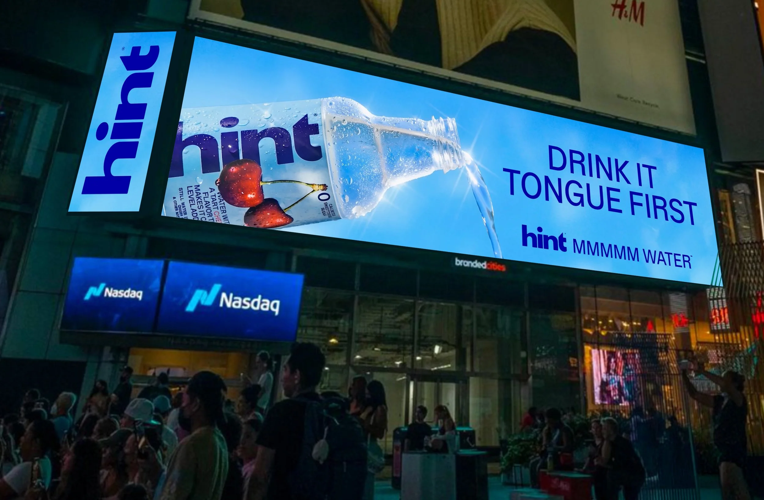 Digital Bulletin Broadway Plaza_Mockup.jpg