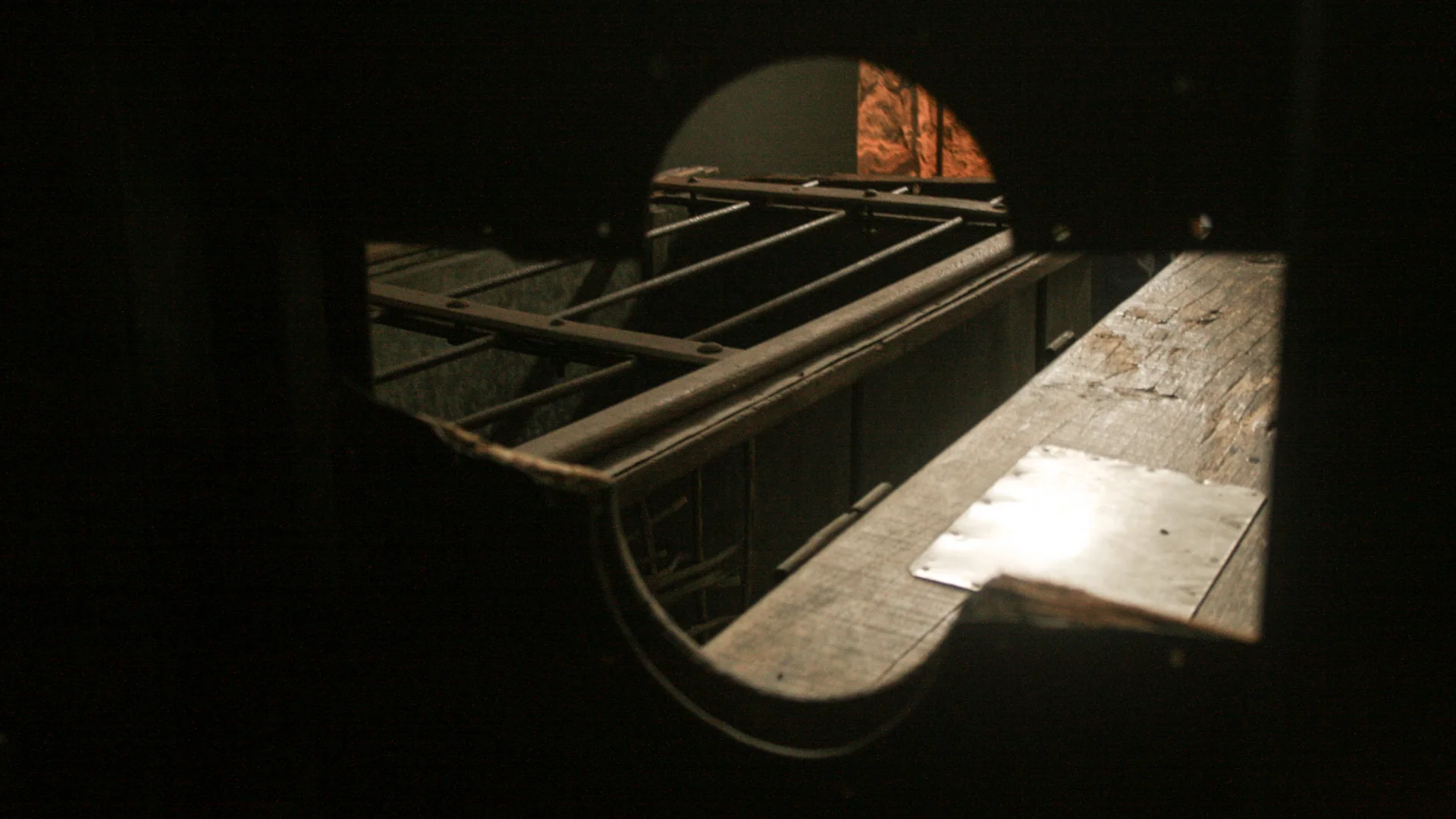 Guillotine, War Remnants Museum. 2015