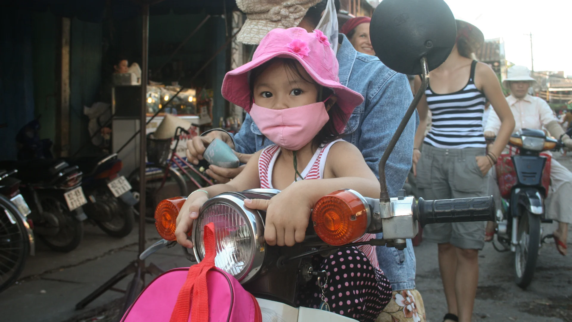 Young girl from Hoi An. 2015