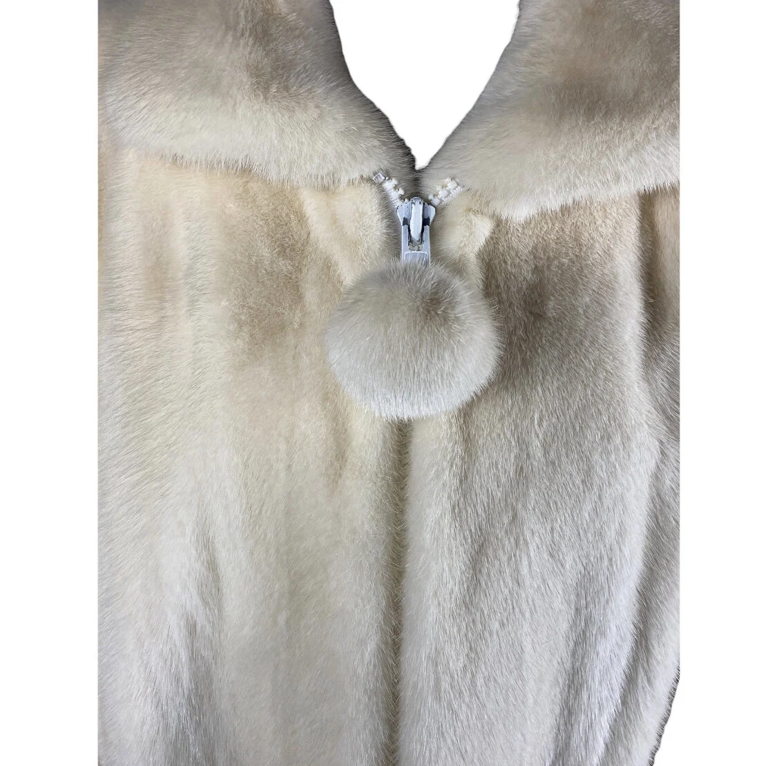 B590340C-CD2E-4B2E-A471-2045EFDDF151