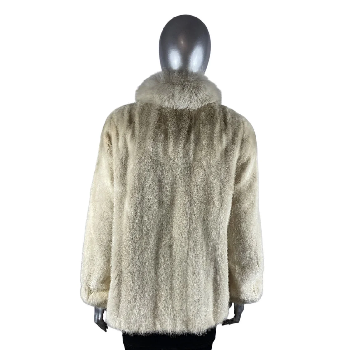 246C63DA-107A-4FDA-B9A1-AF38B49A45BC