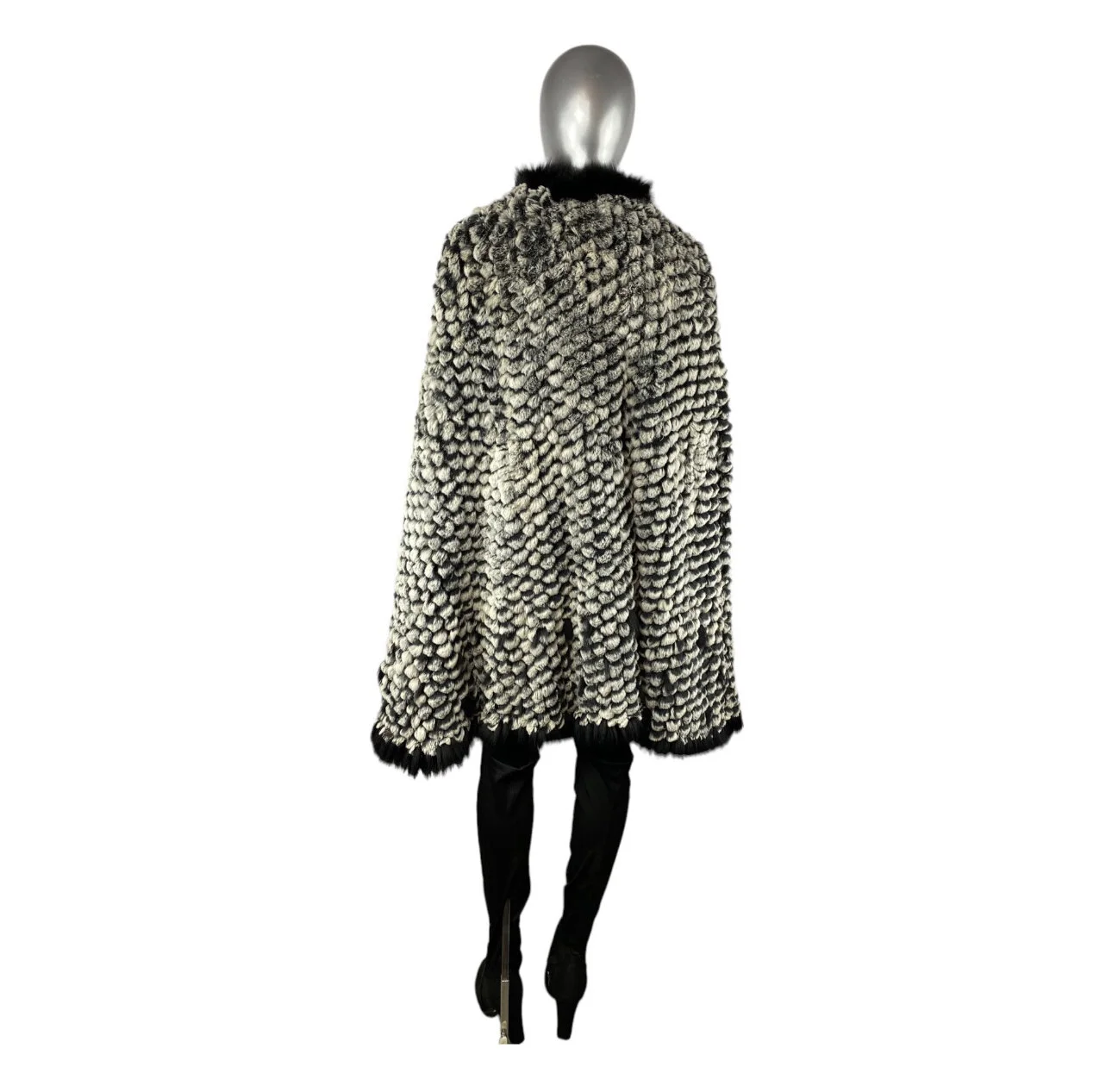 E7FEE6CD-403B-4497-BD03-9DEB7803782E