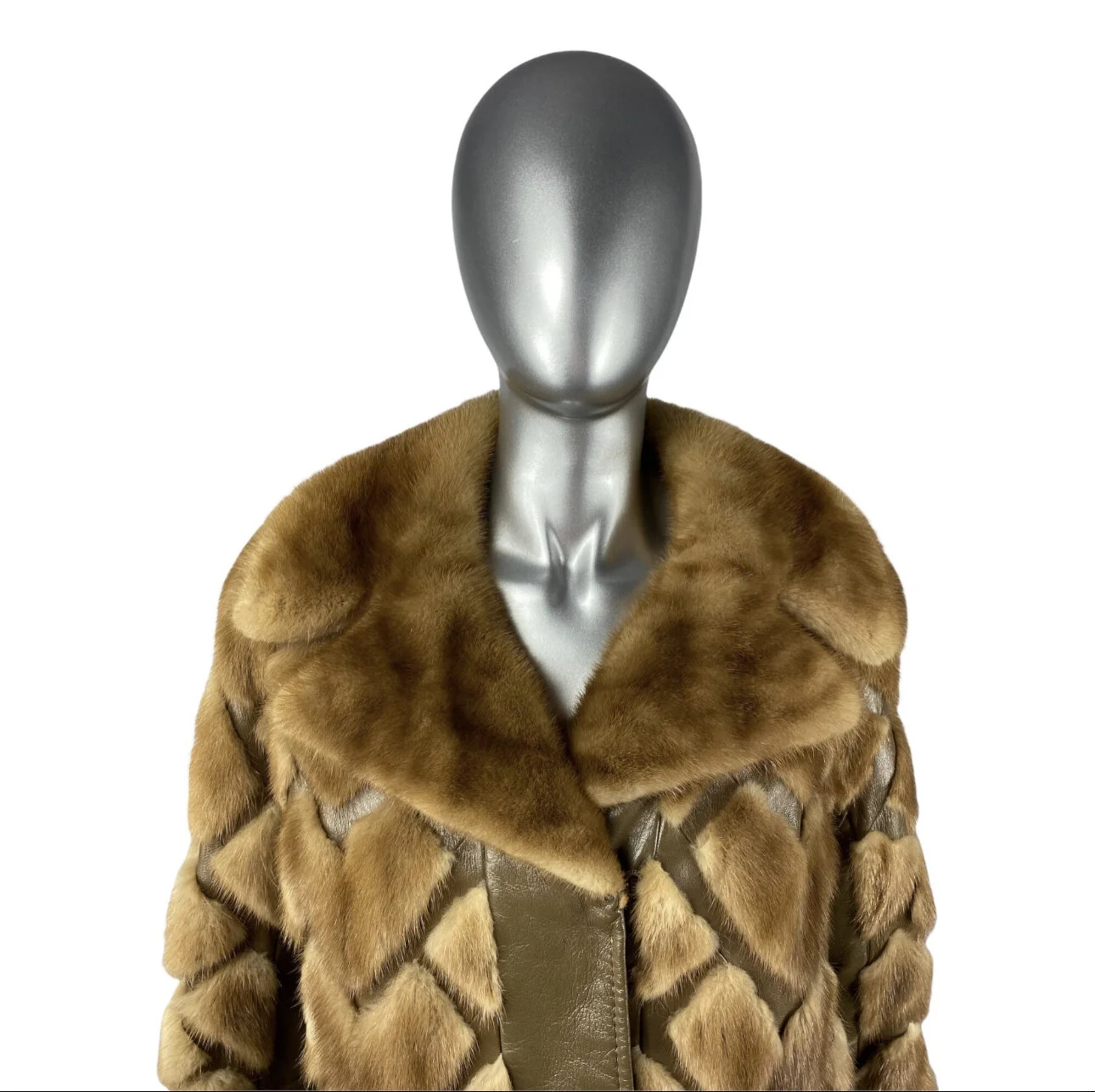 D2743827-FE0B-4E7A-8C8A-303503BF4A43