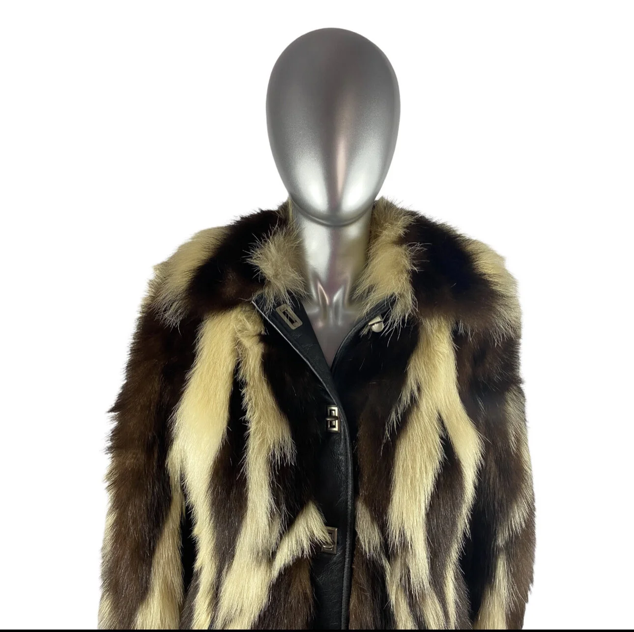 24143869-0B7D-4163-A400-903244AFBD7C