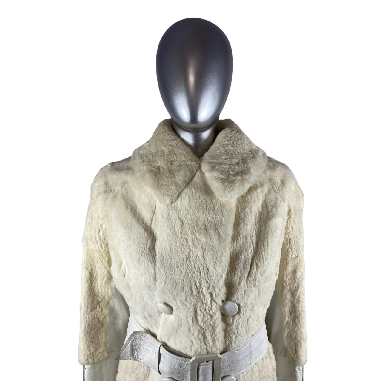 3F8A9C4B-218B-43B4-A14C-DCBB5D8086CA