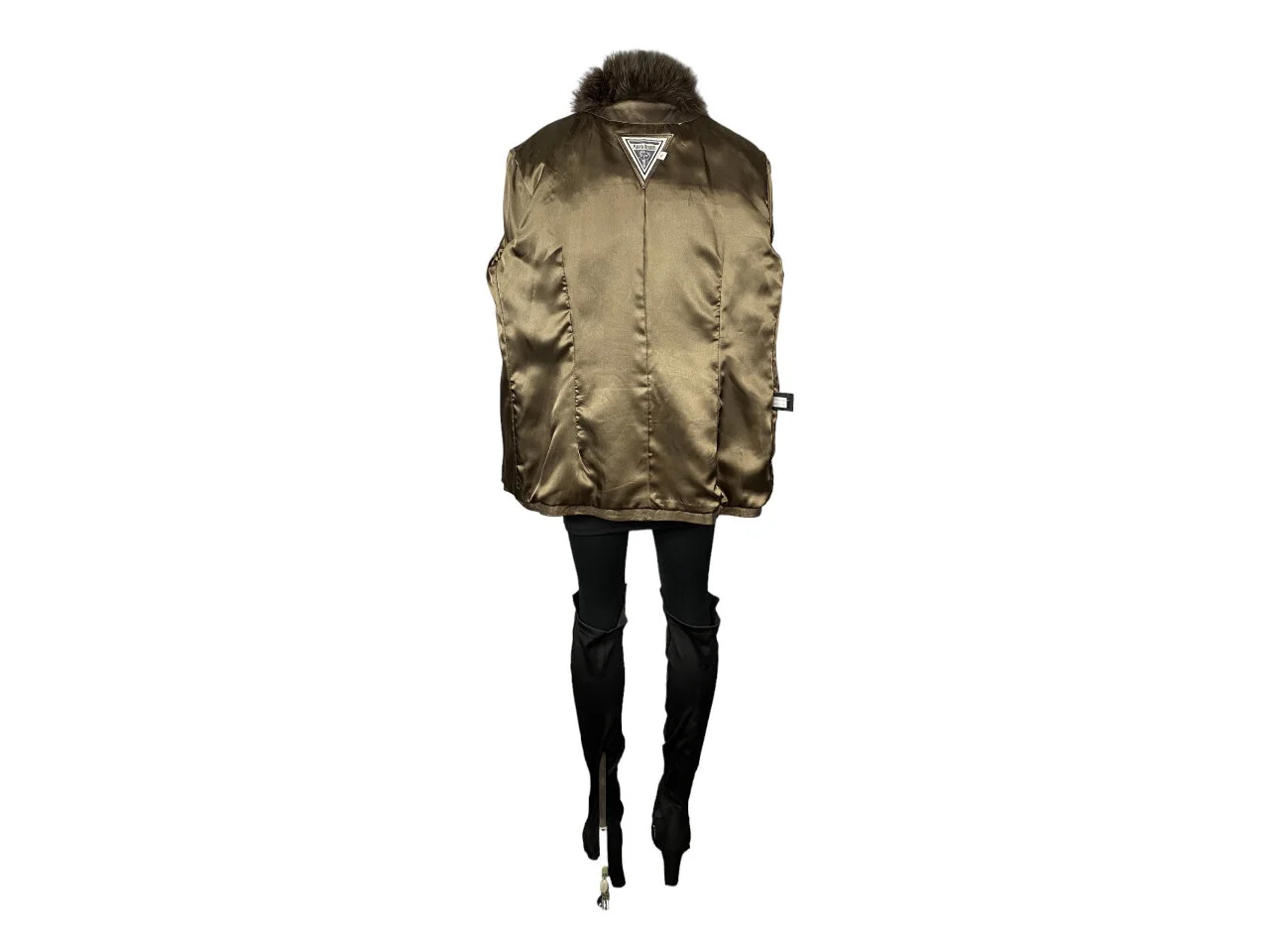 A3B26AA7-43DF-47FB-A8C7-2A0089E26D2D