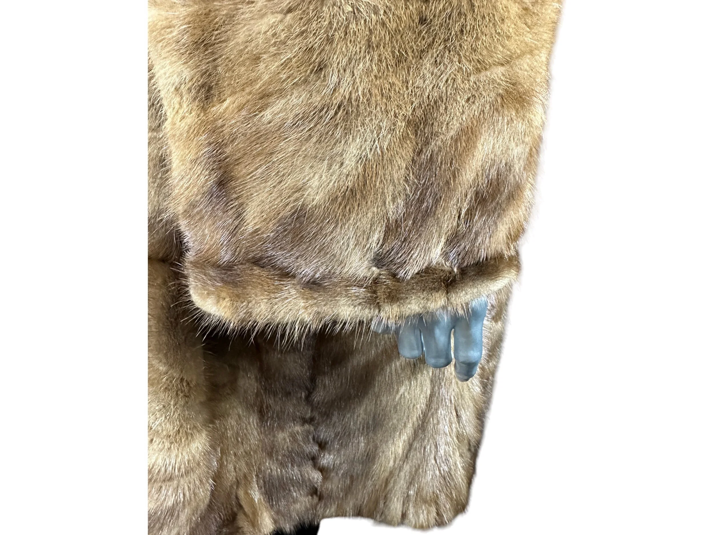 13B499CD-82C3-4CE4-8643-AF27E99E5FC8