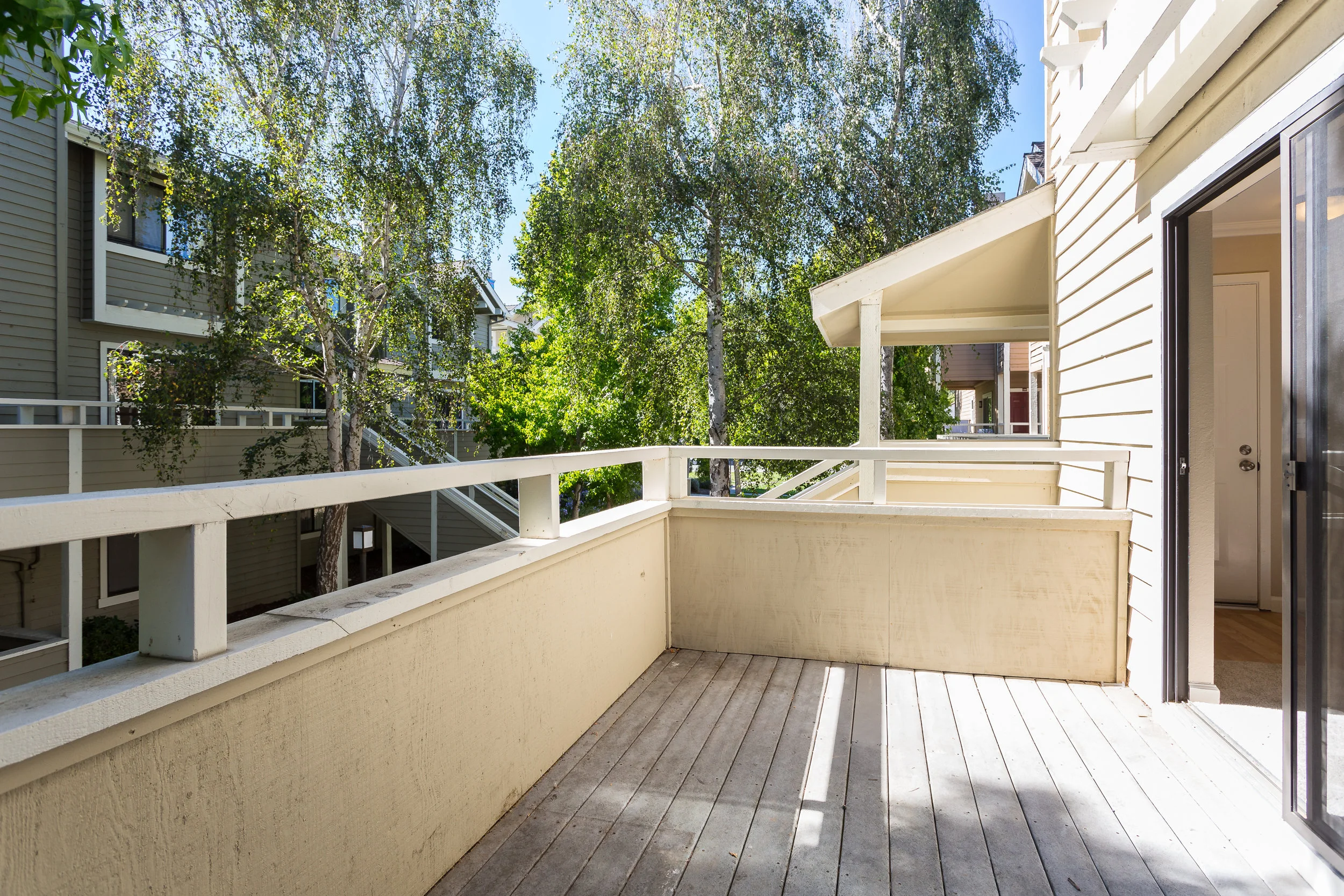 TourID: ~ Sam Bird-Robinson 41 Grandview #1305