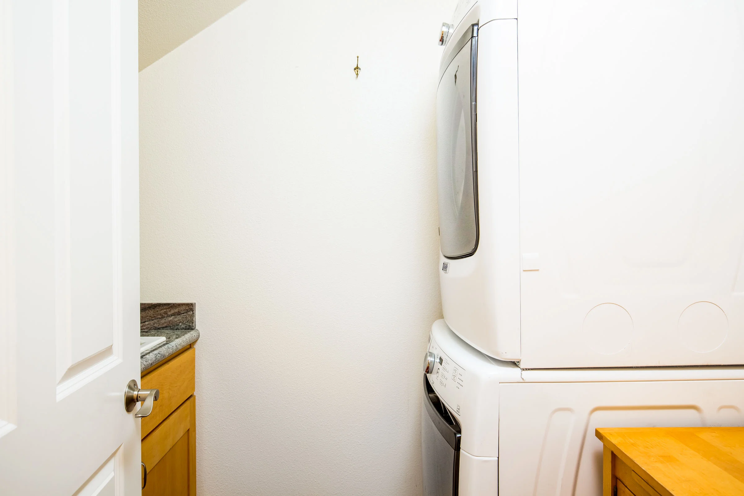 Laundry Room Santa Cruz Real Estate