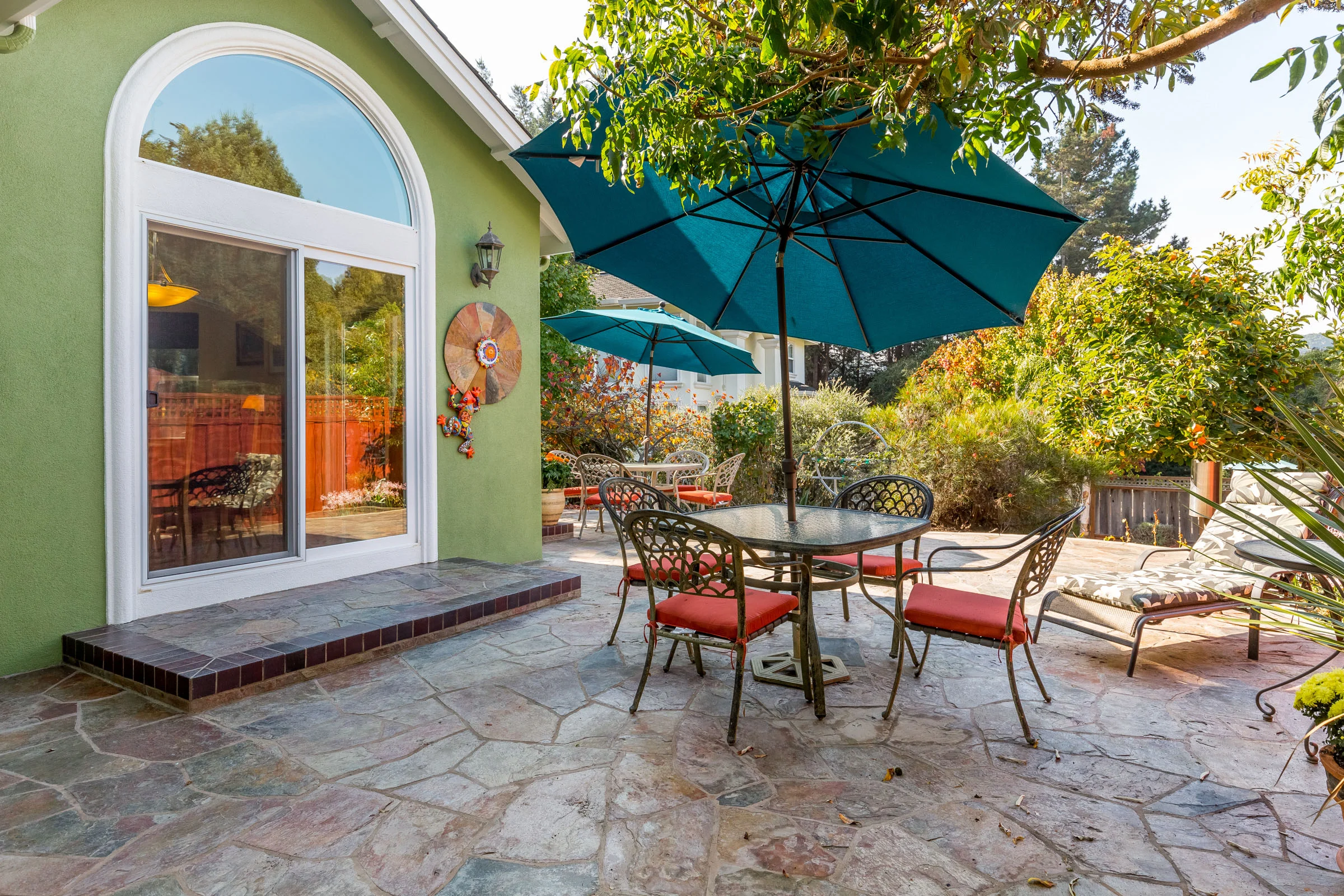 Private Backyard Real Estate Offices Santa Cruz