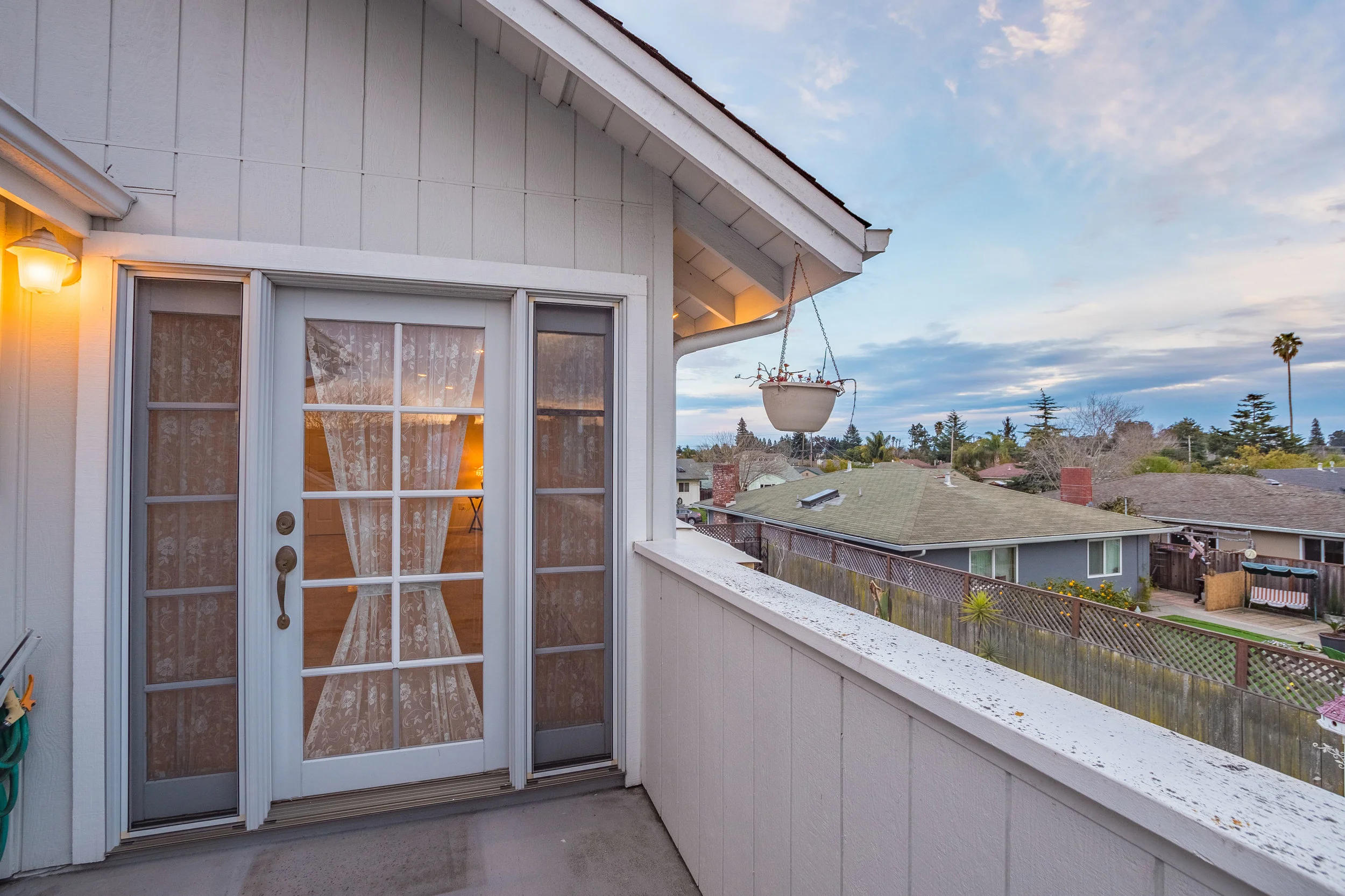 Big property in excellent commute location. 4 bedroom 3 bathroom