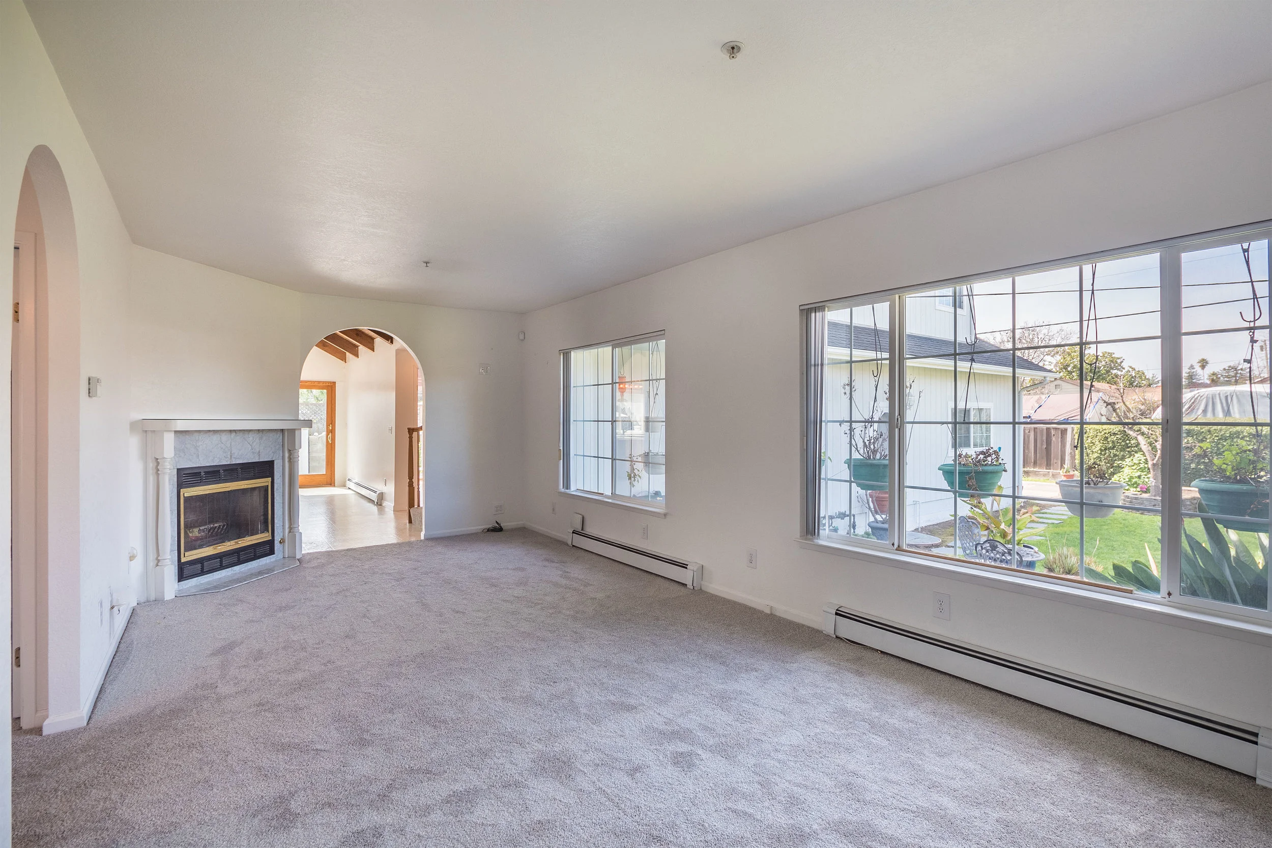 Well Maintained 2000+ Sq ft house in California