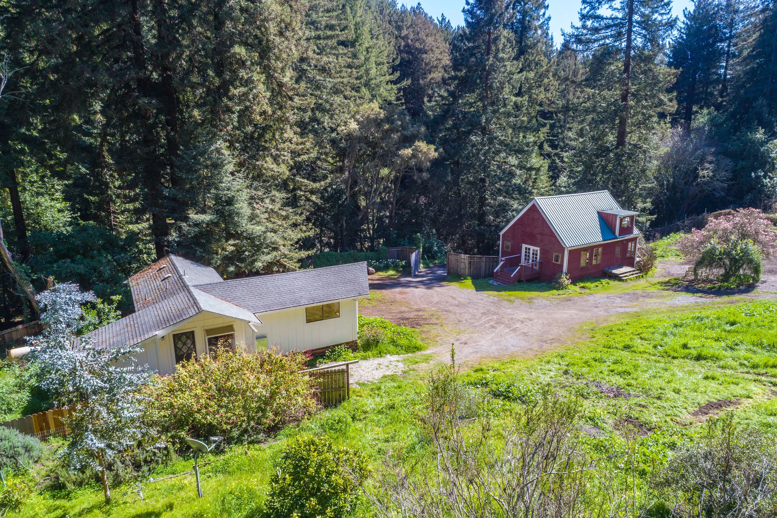 1 Bedroom 1 Bathroom Home in Good Commute Location with finished
