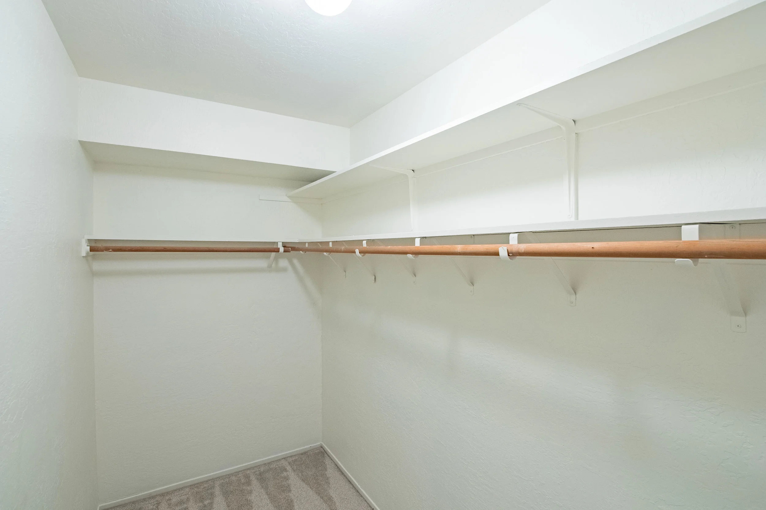 Walk-in Closet Realtors in Santa Cruz