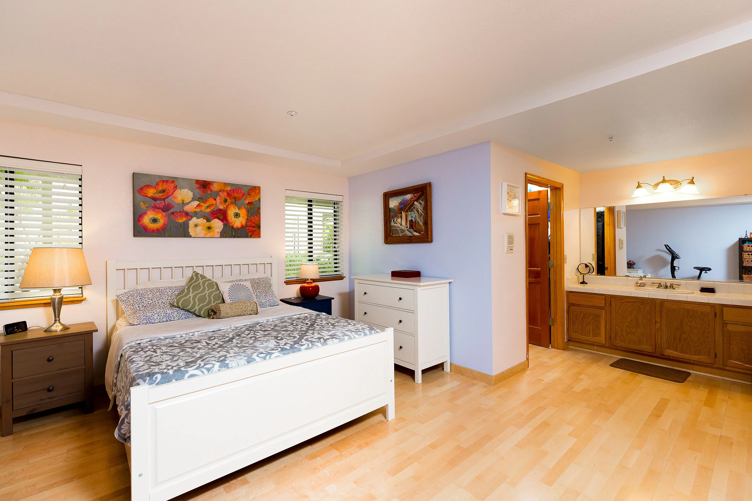 Large 1500 Sq. Ft. Home on Santa Cruz's Eastside
