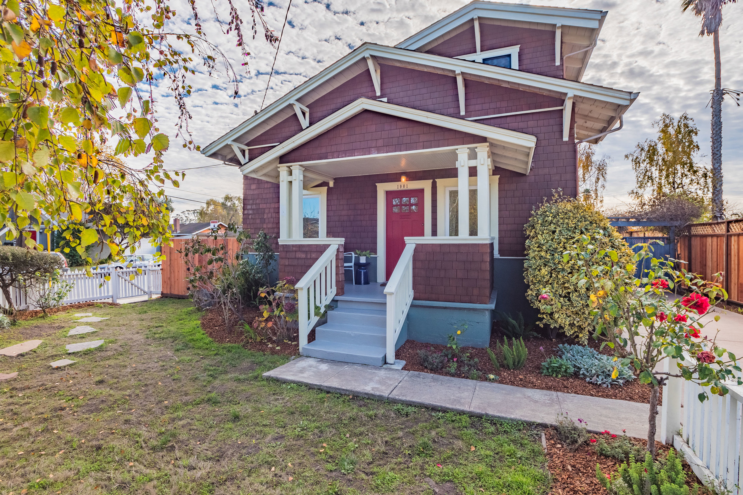 3 bedroom 2 Bathroom Home Lower Westside Santa Cruz