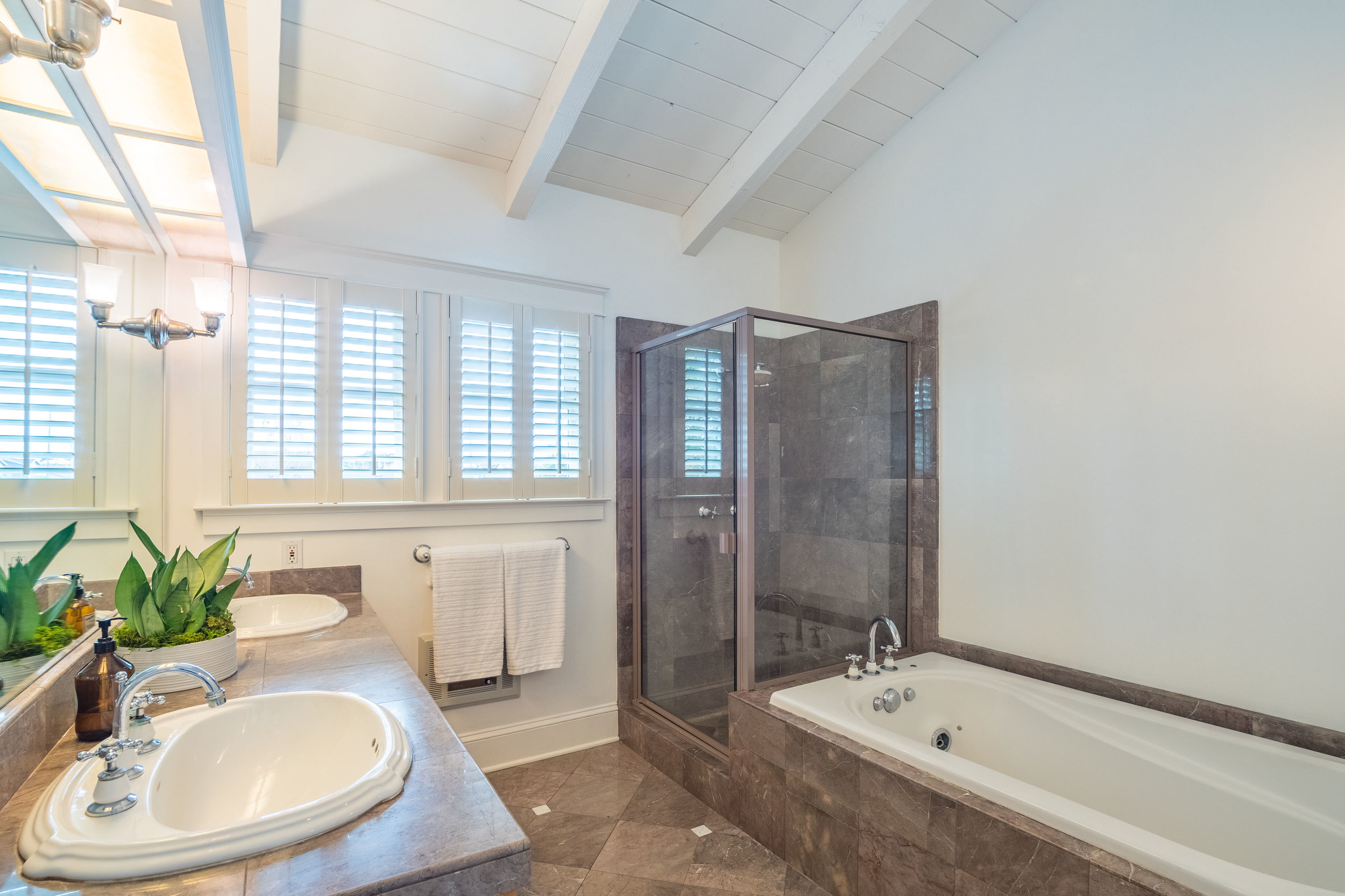 Large Updated Bathroom in 3 Bedroom House