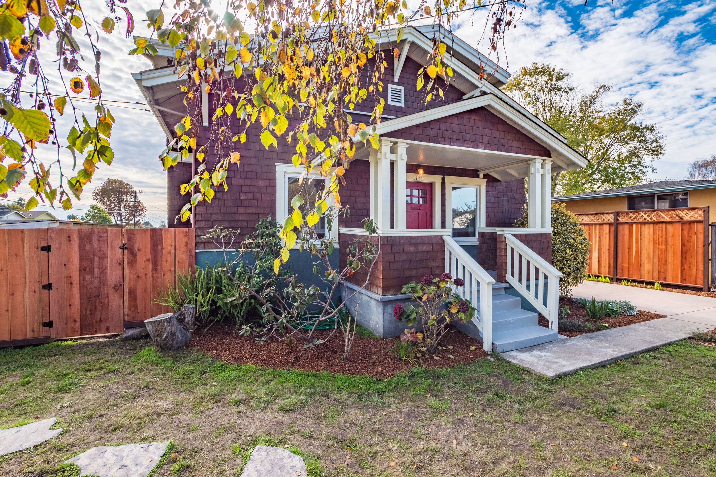 Santa Cruz House in Great Location