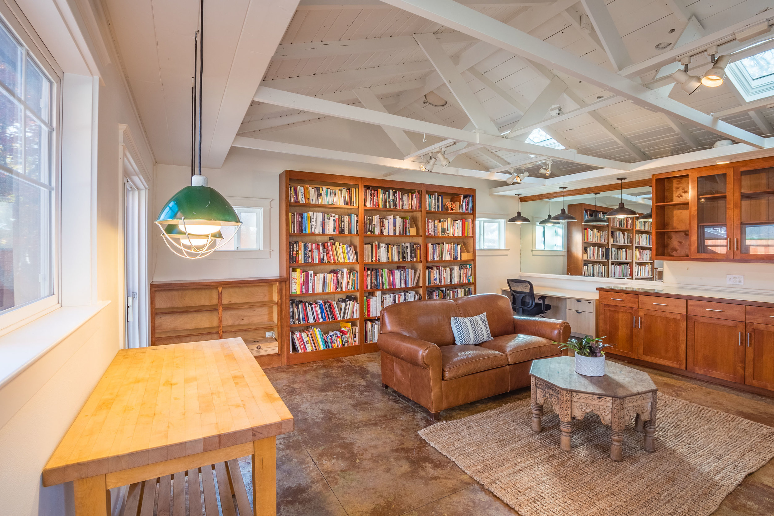 Bonus Room in Santa Cruz Home