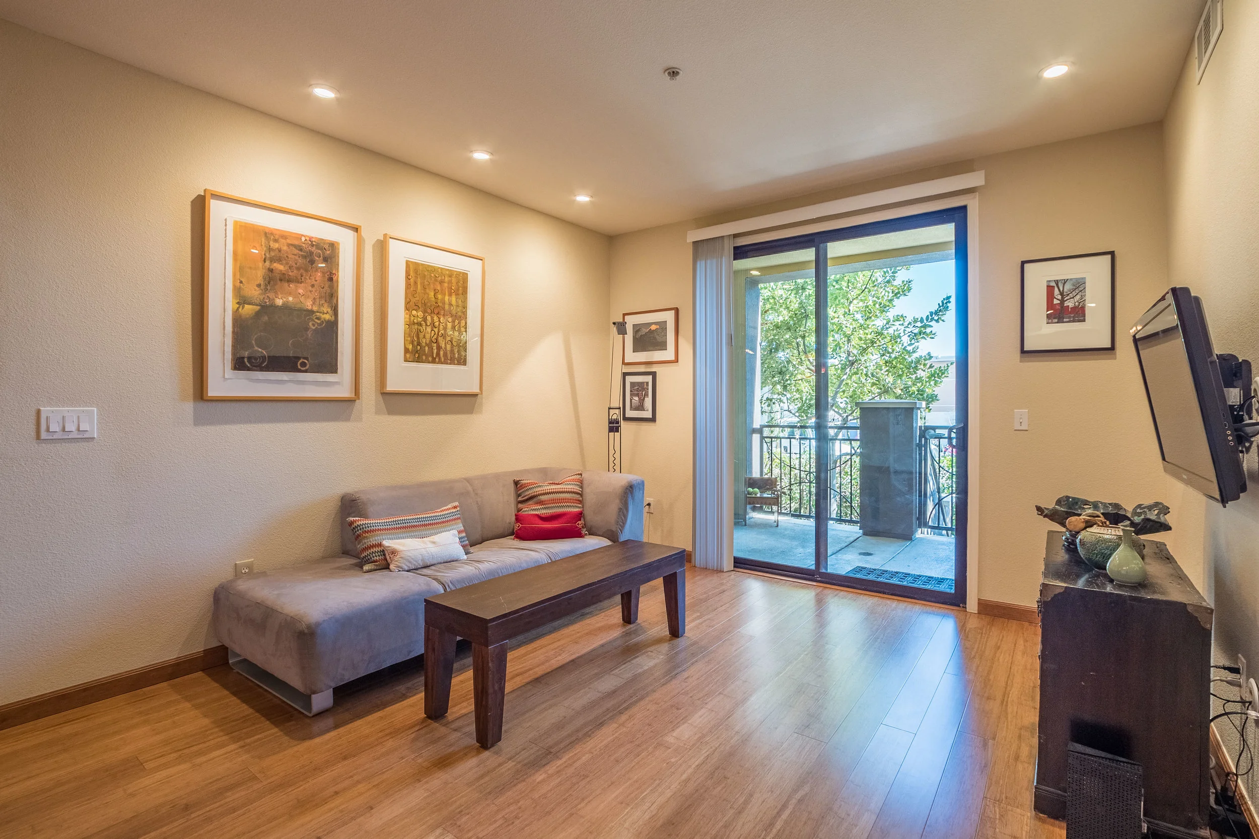 Condo by Apple Campus, Santa Cruz Real Estate