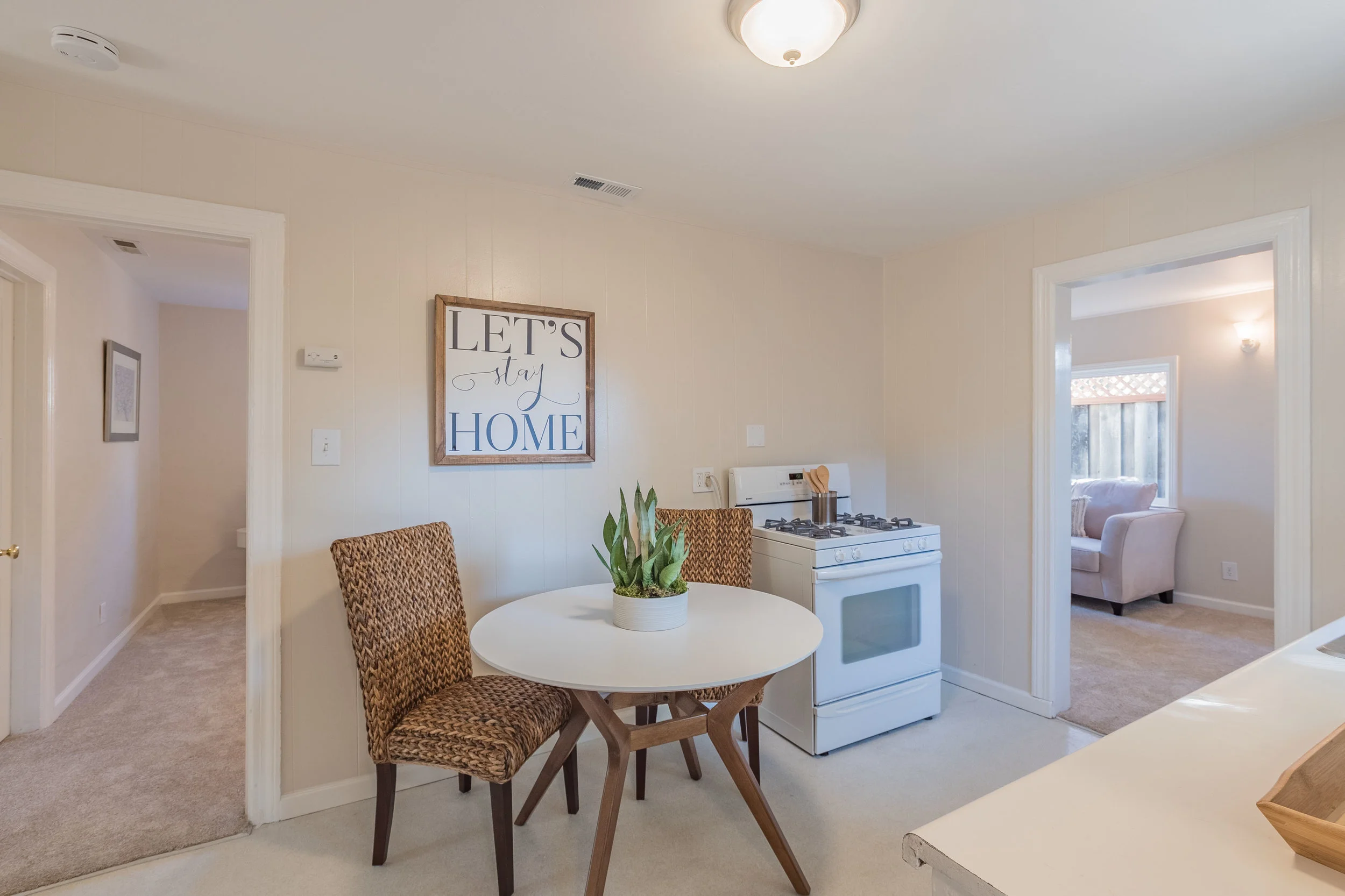 Dining Area Santa Cruz Real Estate Agents