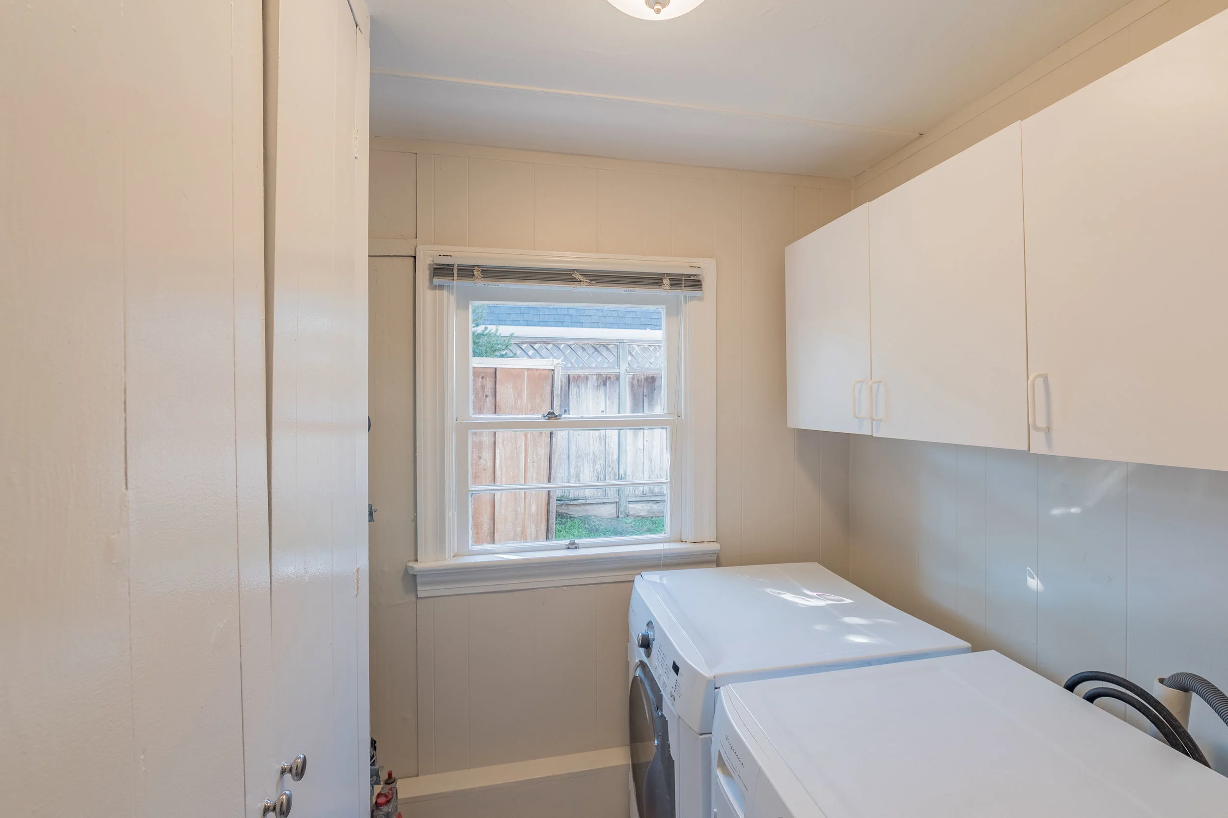 Laundry Room Santa Cruz Real Estate Agent