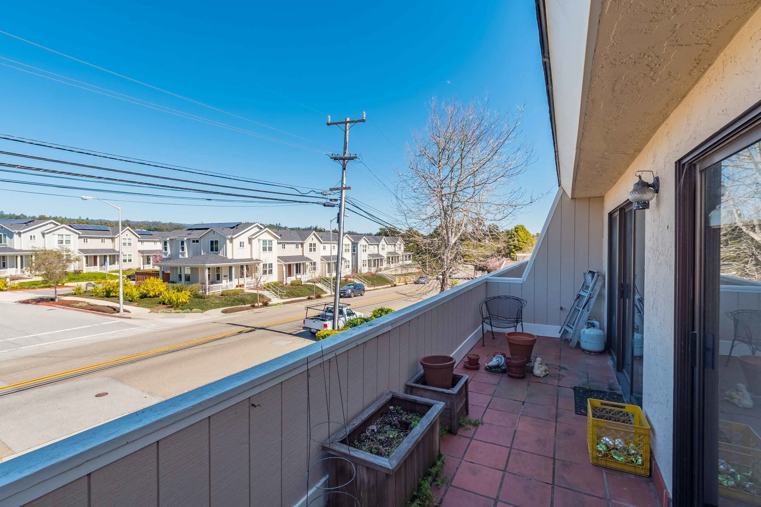 Second Story View