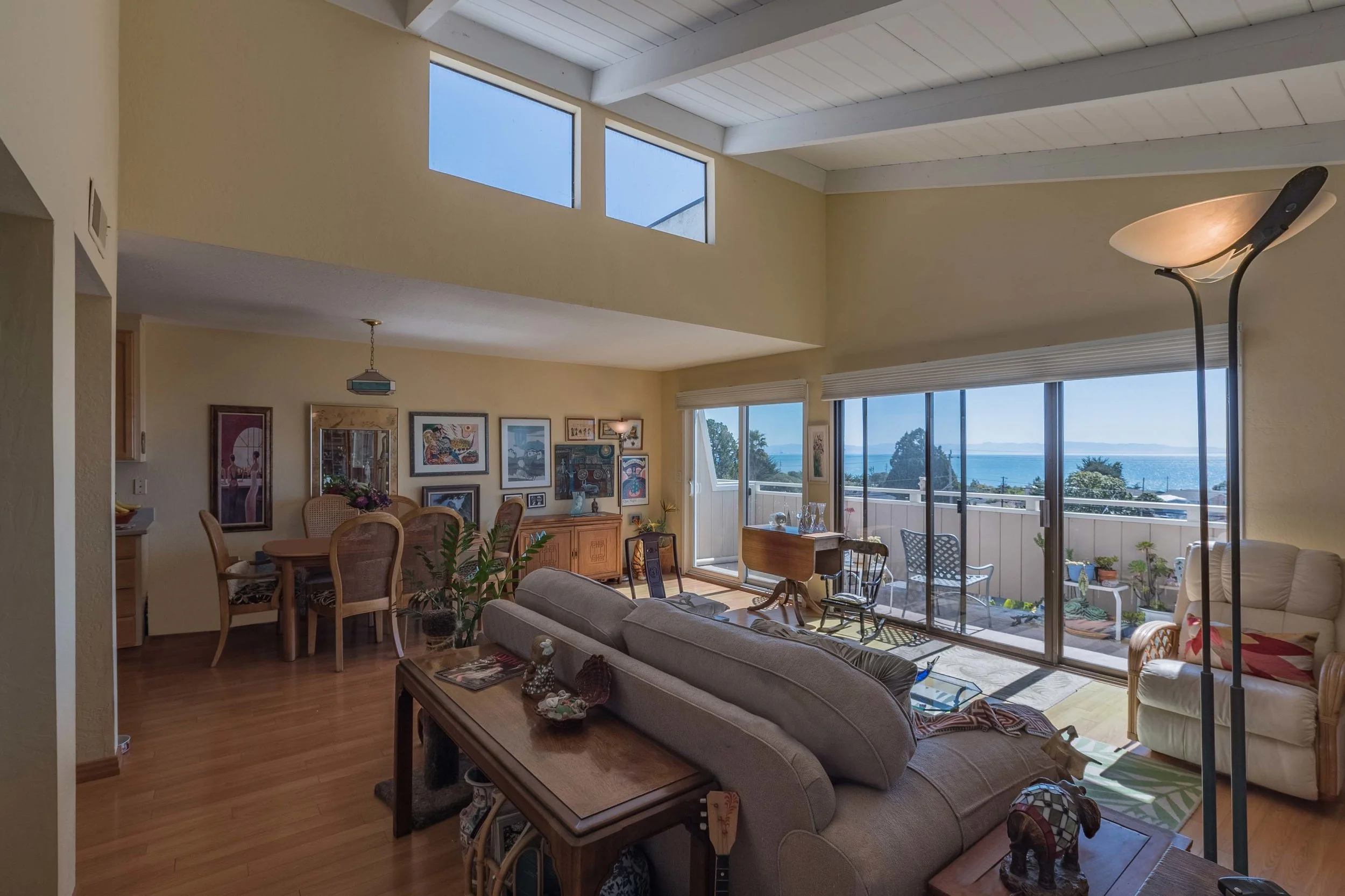 High Ceilings Condo
