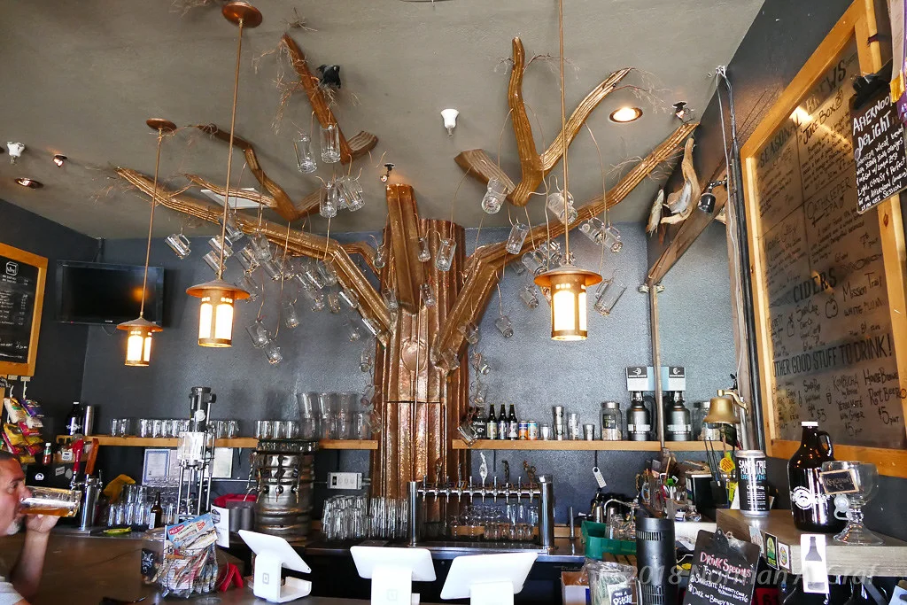 Santa Cruz Mountain Brewing