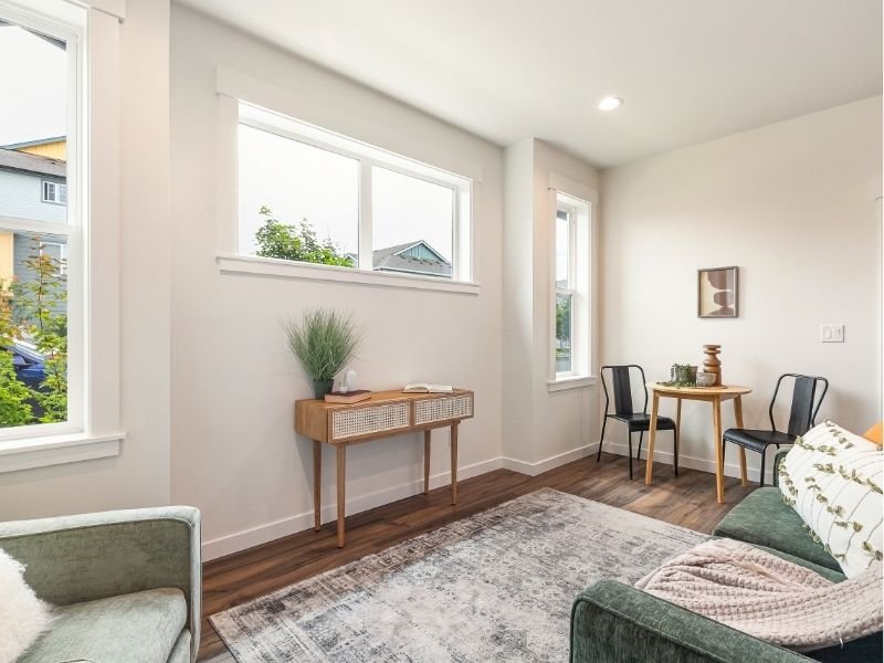 Spacious and light living room