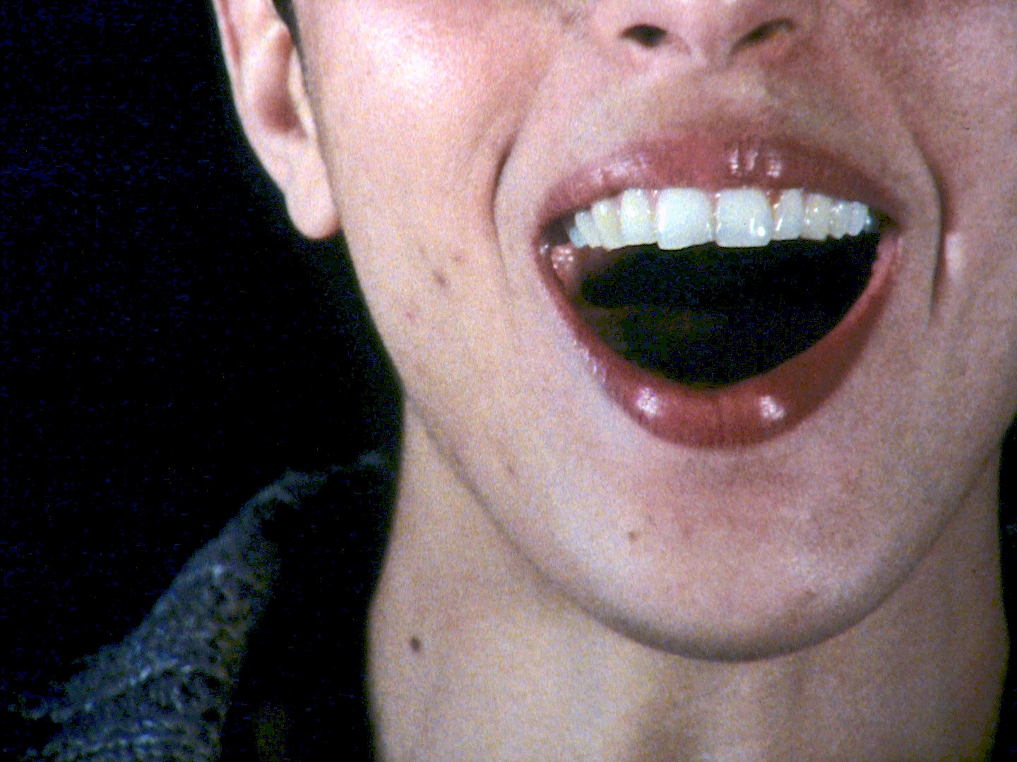 Preceding THE ICRAUS LINE MUST DIE Spotlight On A Brick Wall Directors: Alee Peoples, Mike Stoltz // USA A performance film that navigates expectations of both the audience and the makers. A series of false starts. Dub treatment on the laugh track.
