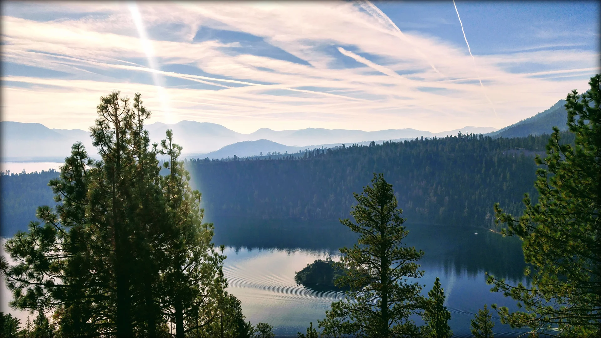 emerald_bay_lake_tahoe_california.jpg