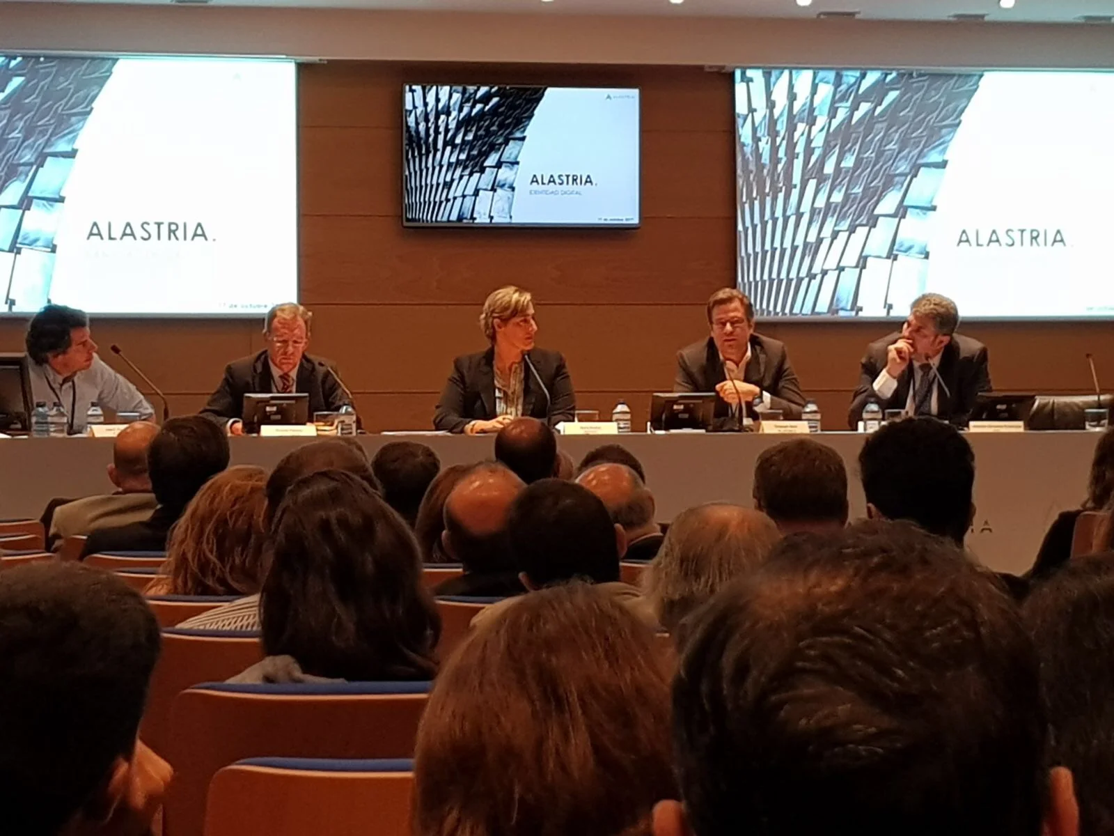 FIFED se incorpora a la Comisión de Investigación y Transformación Tecnológica (ITT) de Alastria