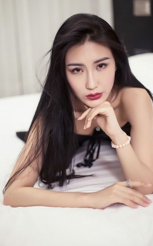 Nina-5.jpg