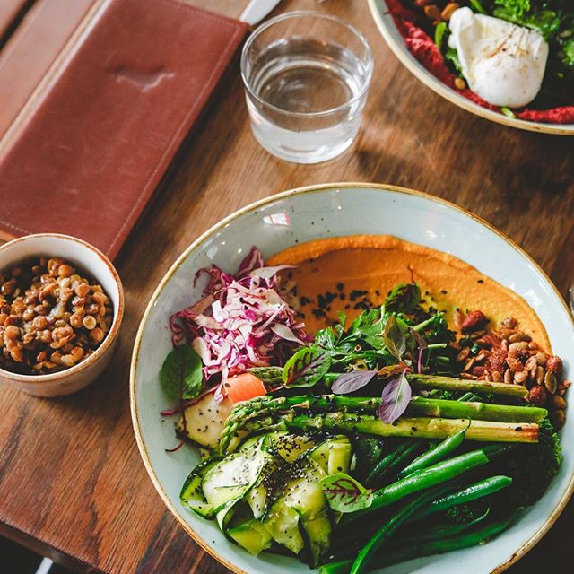 COME. SIT. STAY. 
Our new menu direction sees our food focus and objectives shift. It is aimed at nourishing and healing the body. Which we do through plant based whole food eating. Dishes are inspired by the seasons and colour of the fresh produce, 