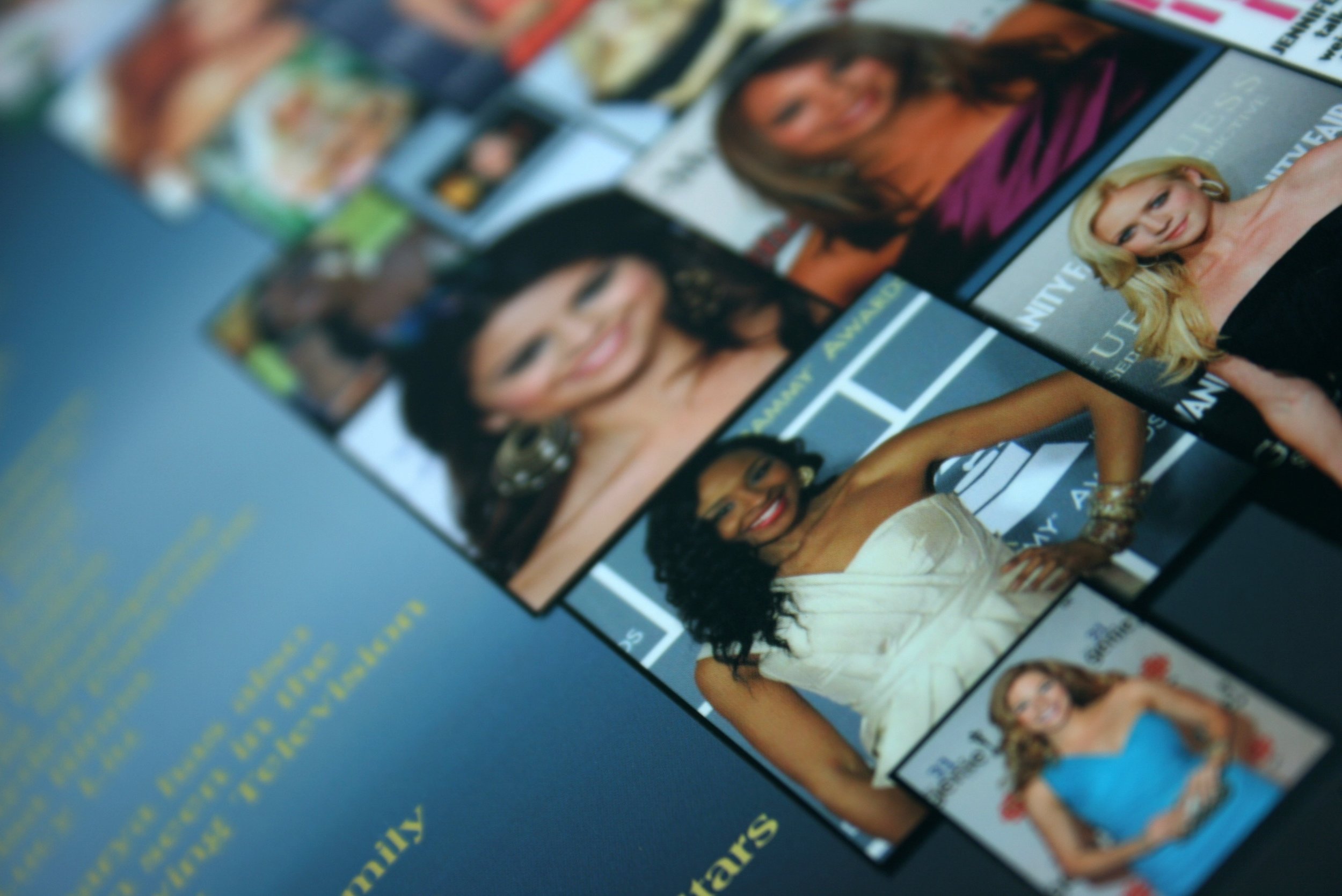 Folder type catalogue