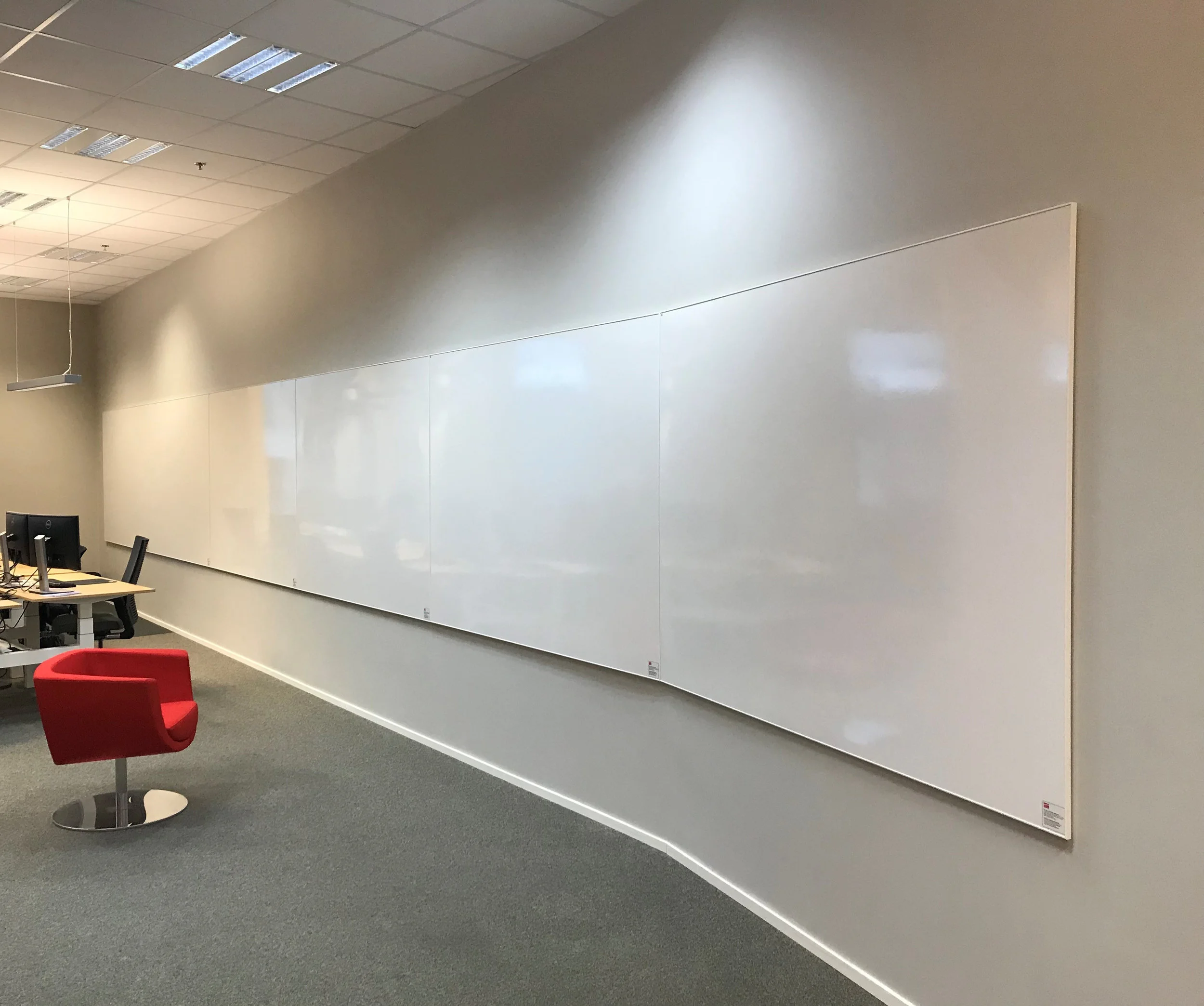 TK_Team_Ultra_Whiteboard_3.jpg
