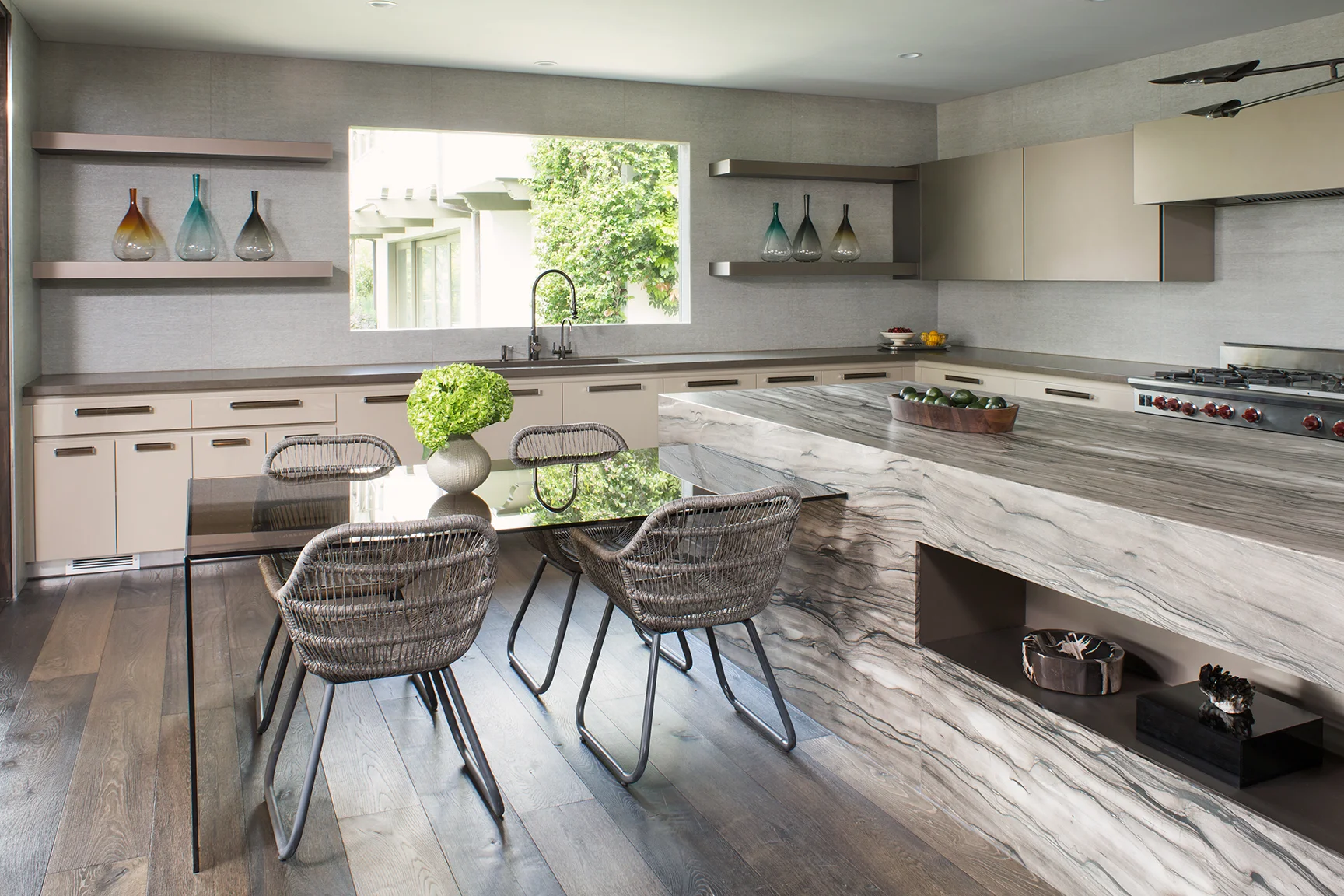 2_CooperPacific_belairN_KitchenAngle_V1_WEB.jpg