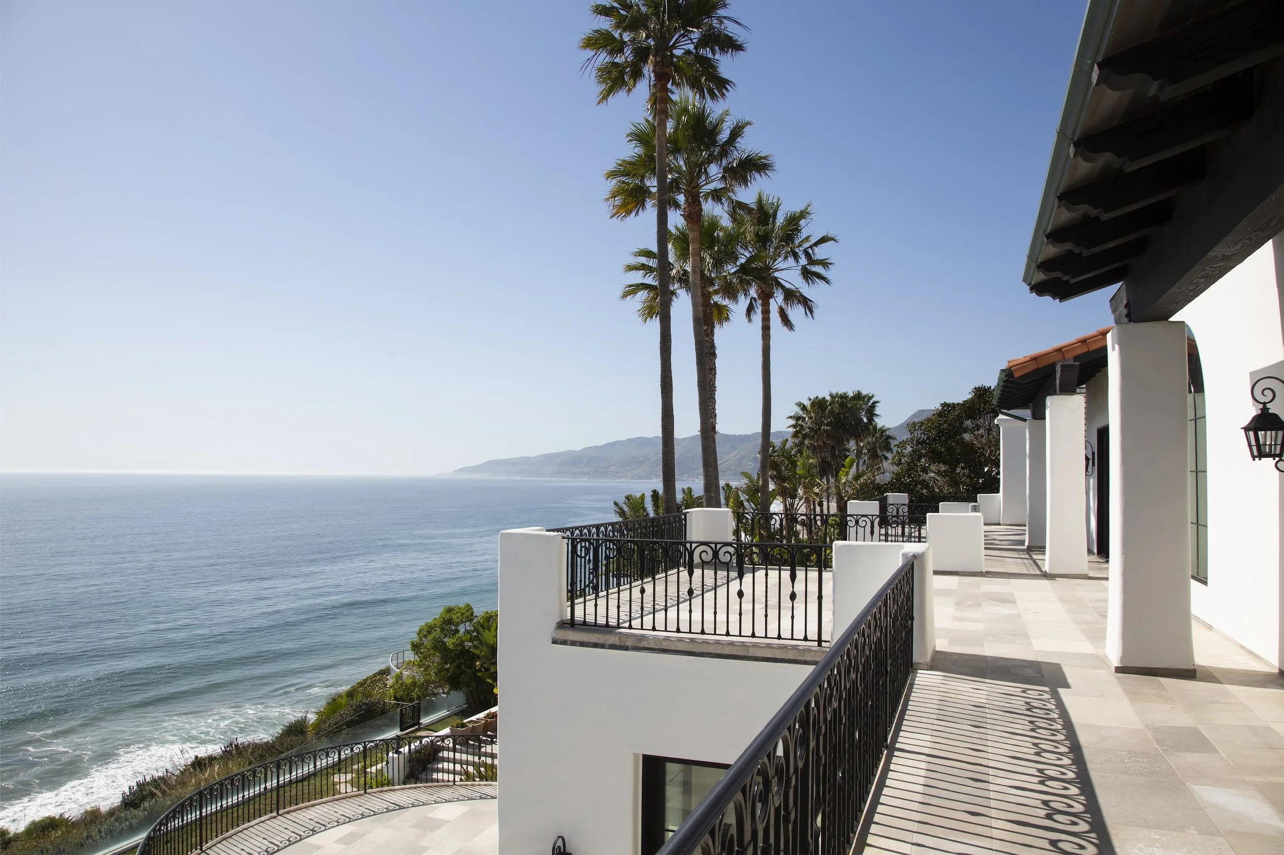 Cooper_Pacific_Malibu_Kitchen_01.jpg