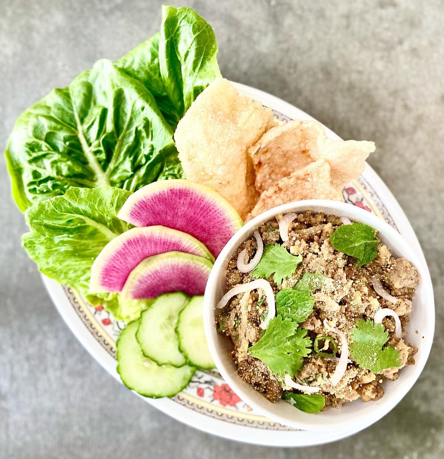 We Laab You 💕 Our bright, punchy, herbaceous beef laab salad with lemongrass, toasted chili oil, lime &amp; toasted rice powder with crunchy vegetables &amp; shrimp chips for scooping will have your tastebuds feeling like it&rsquo;s spring!
