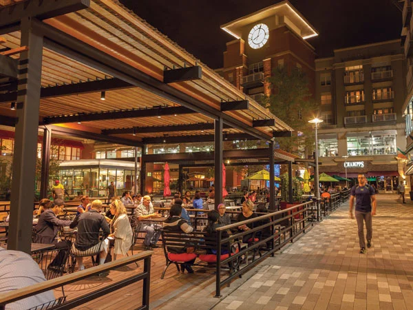 Summer dining at Pentagon Row
