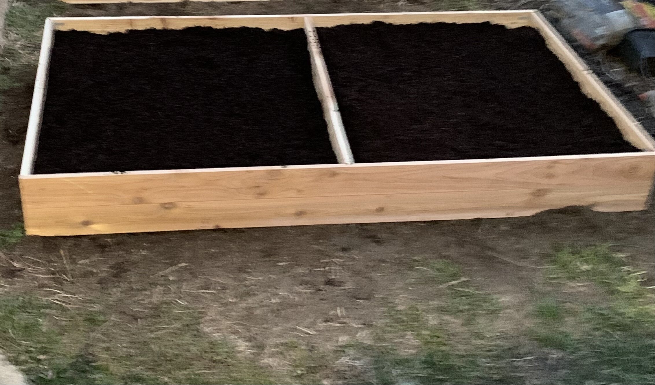 8' x 4' Raised Bed Planter 