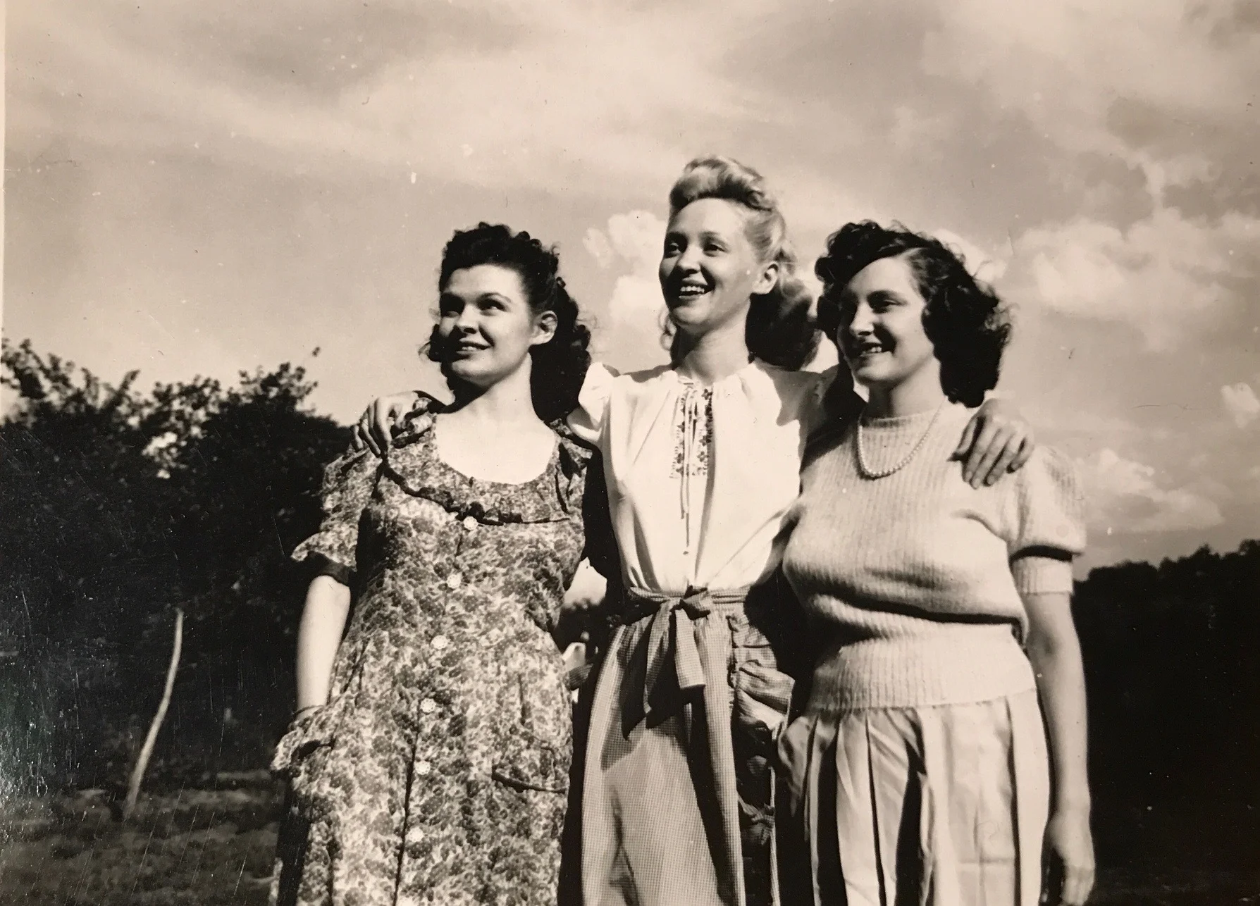 My grandmother Gladys, great aunt Evelyn, and great aunt Naomi