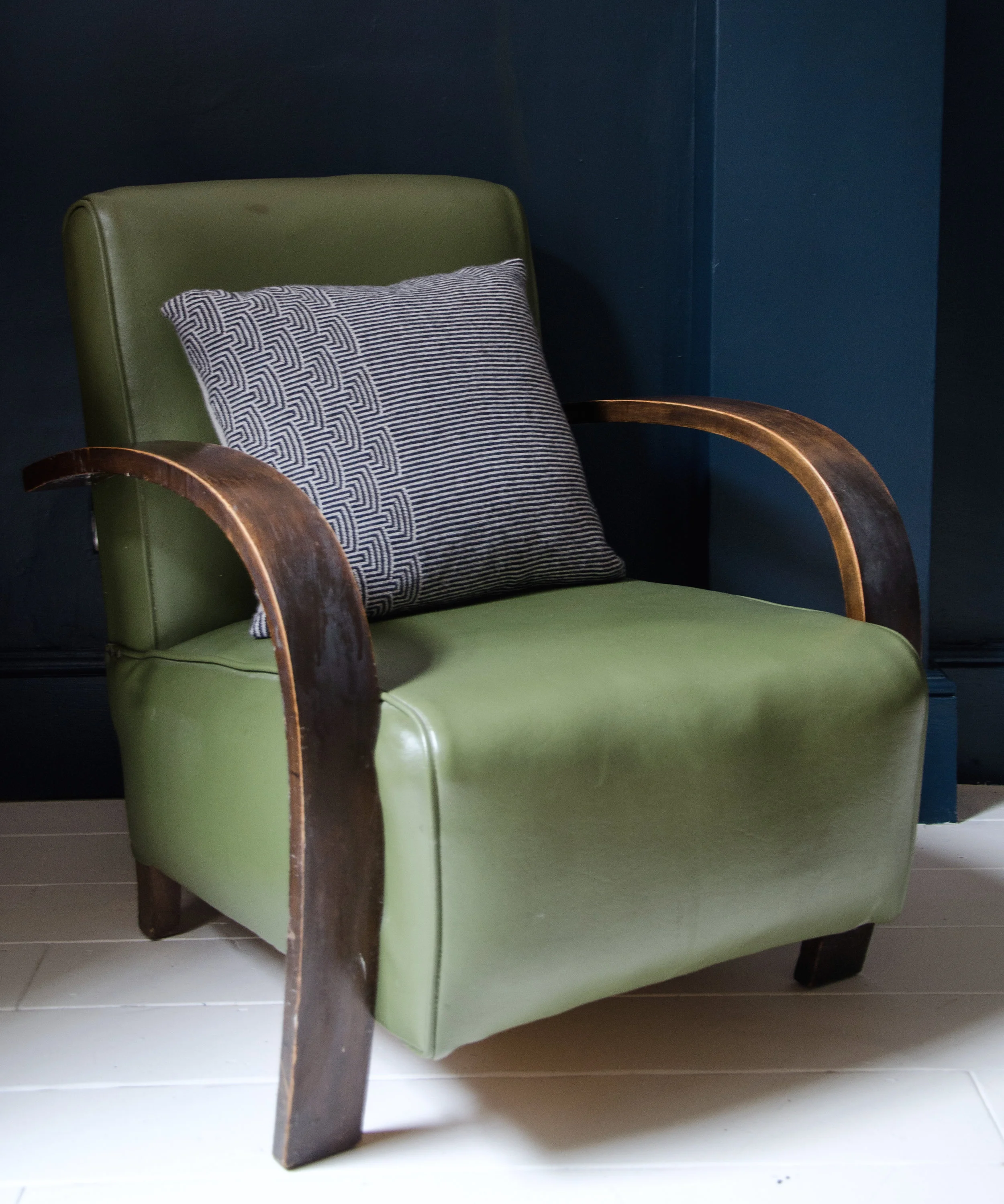 parker-stripe-cushion-square