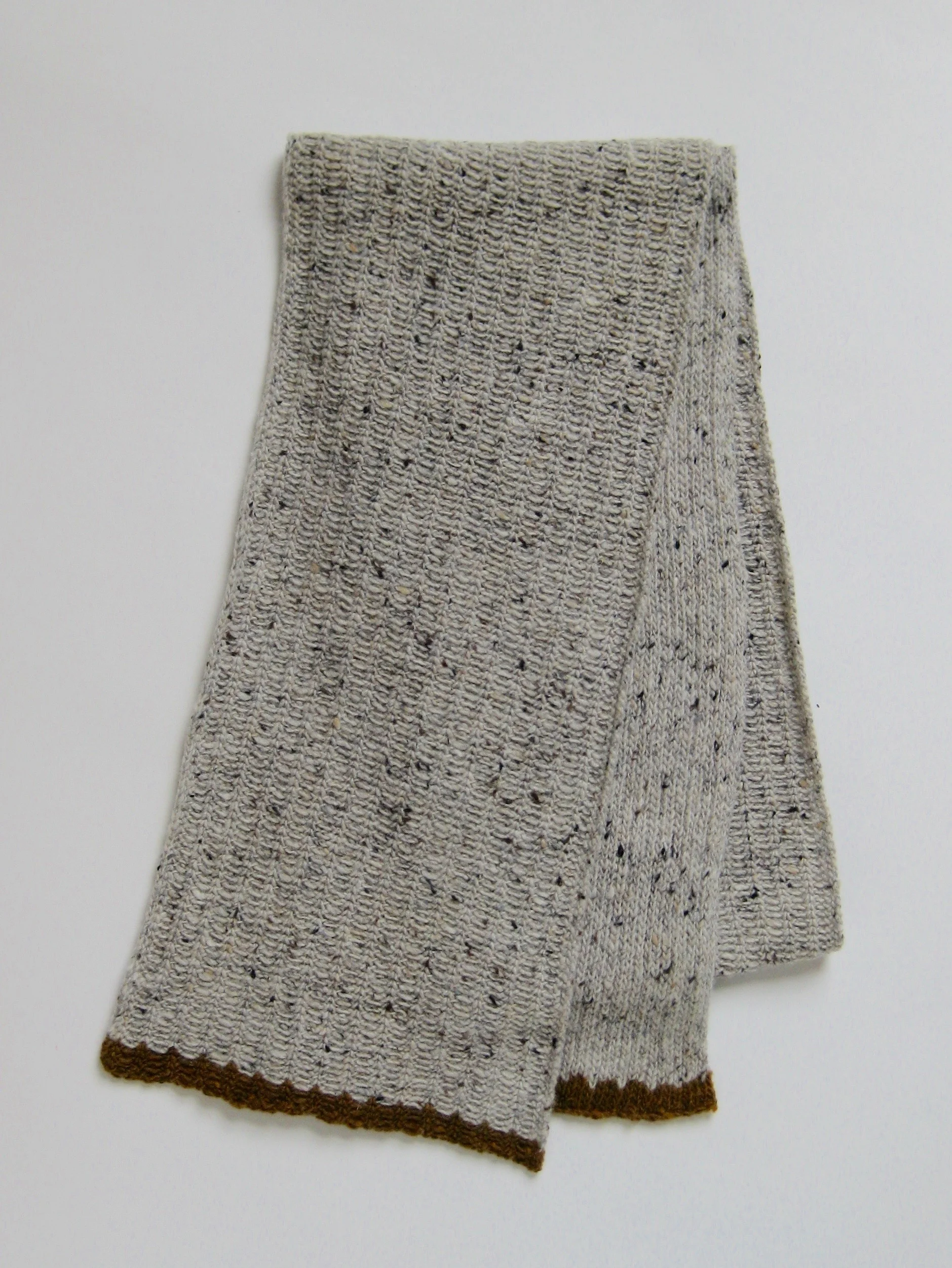 arranmore-wool-scarf-stone