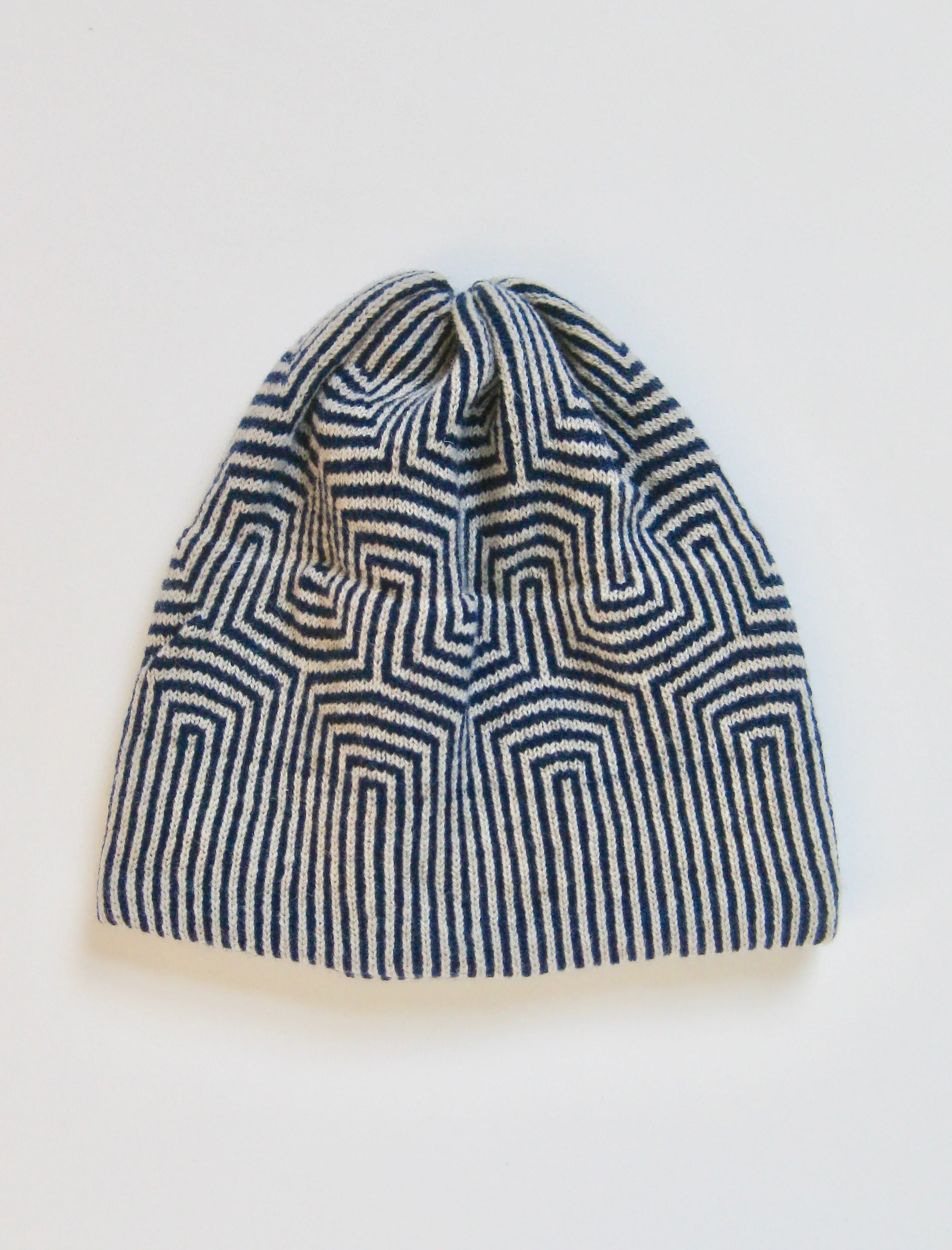 samphire-wool-beanie-dark-blue