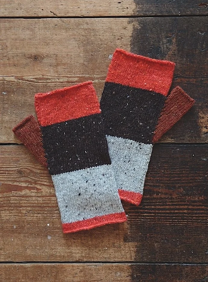 kate-jones-donegal-blok-mittens-orange.JPG