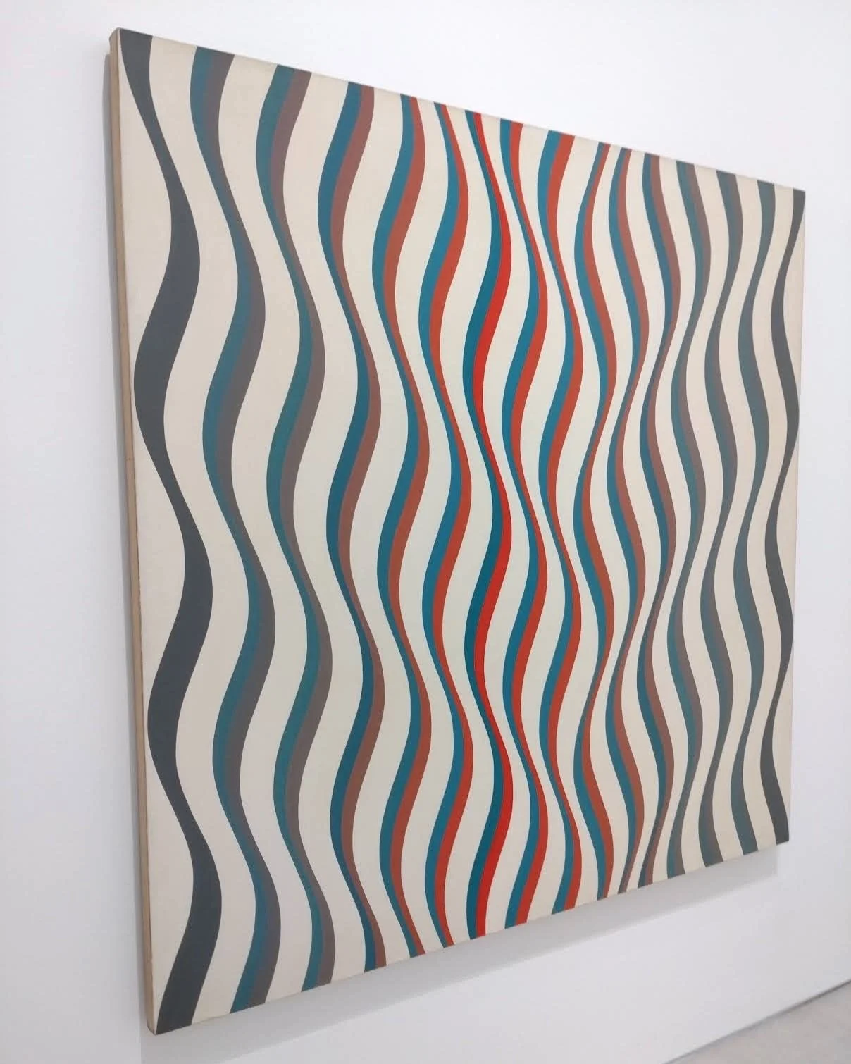 Bridget Riley: Learning to See is the brilliant show on @turnercontemporary at the moment, exploring the artist's connection with the natural world and her lifelong study of the sensory experience of sight. It includes early works alongside recent ca