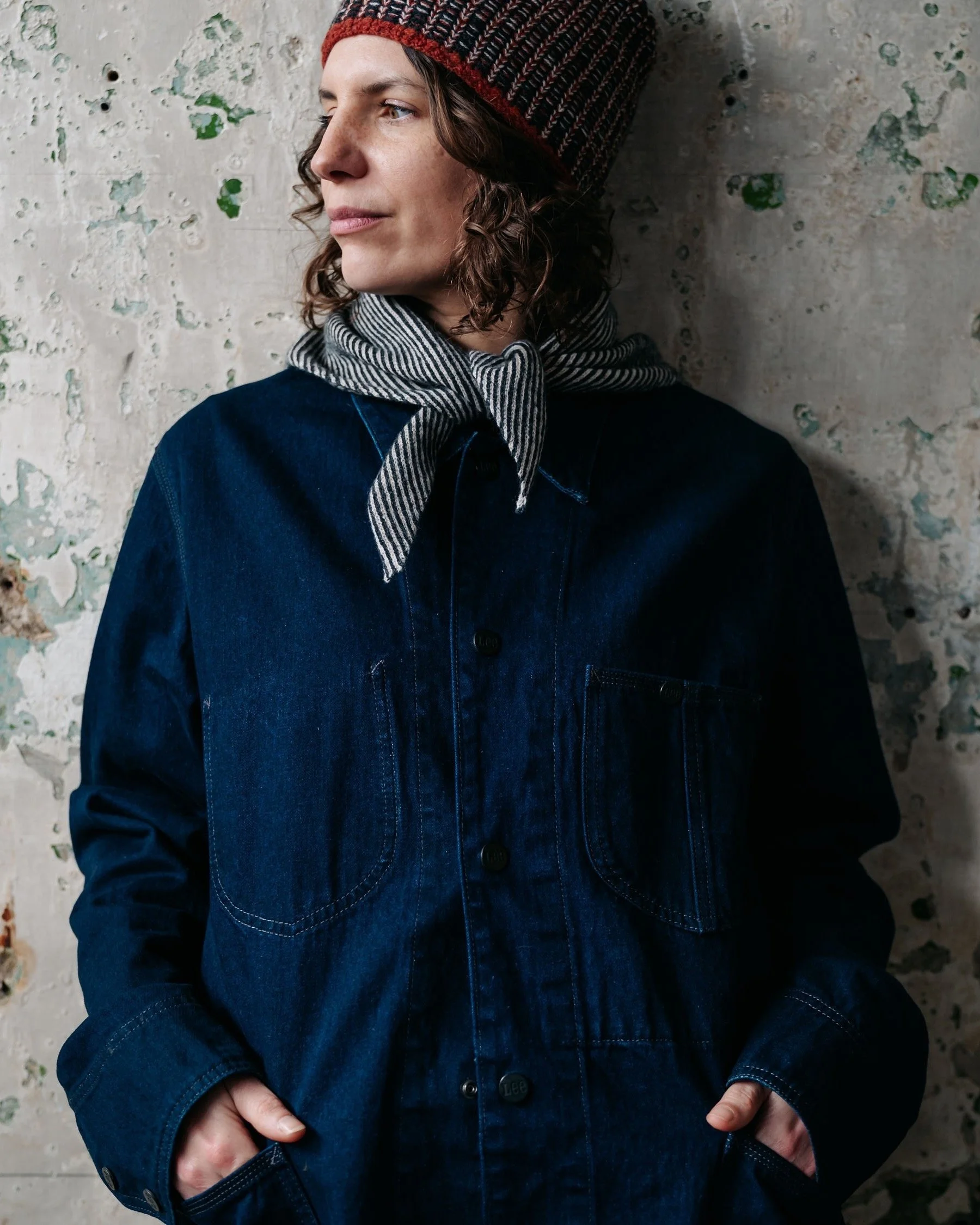 Introducing the new smaller triangle scarf, perfect for warmer spring days ahead now that the sun is making an appearance. 

It has been crafted on my vintage knitting machine using the softest lambswool sourced from mills around the British Isles an