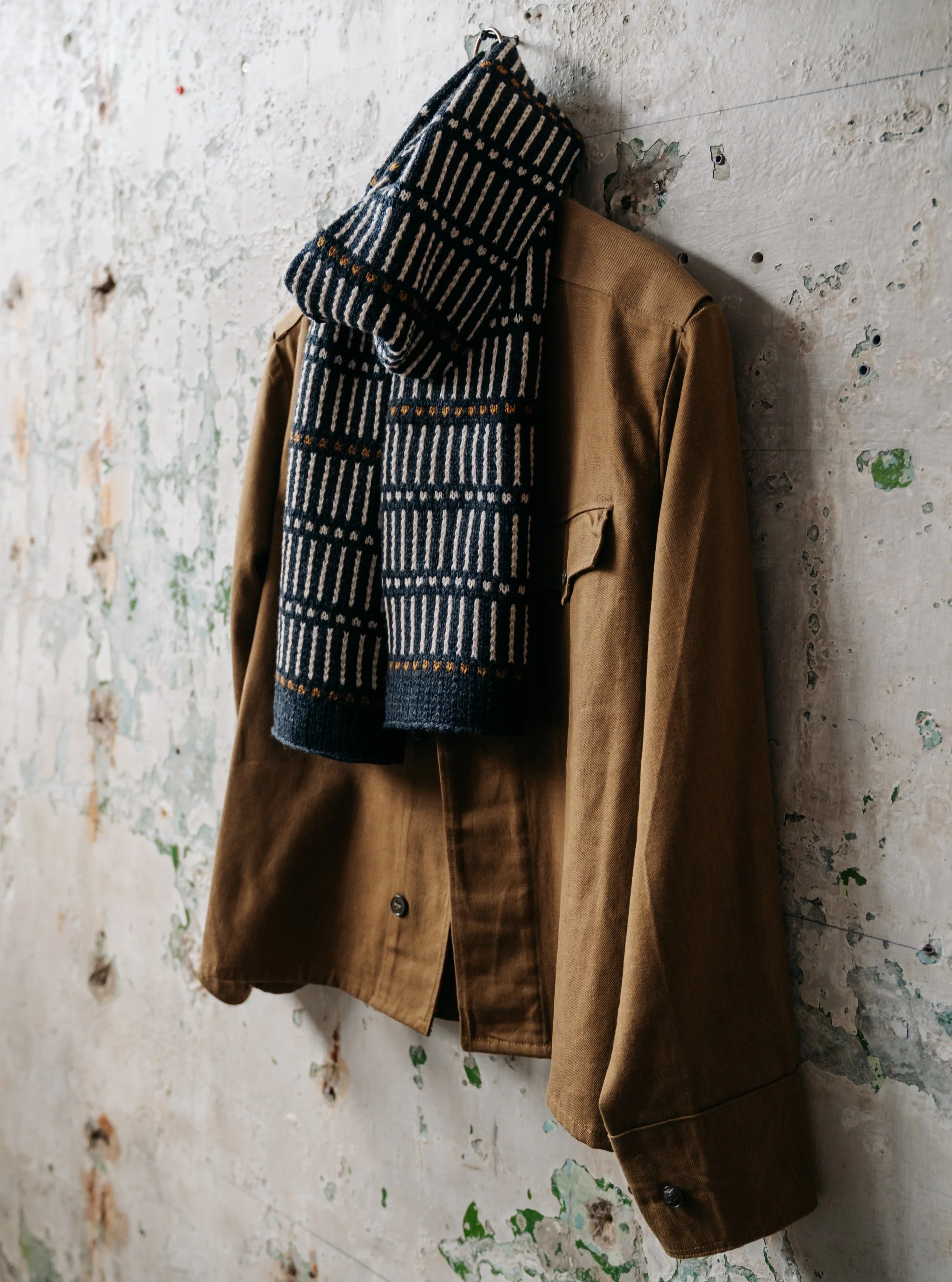 The temperature has dropped over the past few days and there is a fresh autumnal feel in the air. 

My designs for the new season can now be found in the online shop, crafted on a vintage knitting machine in autumnal tones using finest wools from mil